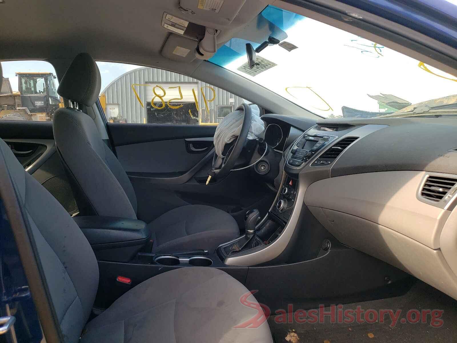 5NPDH4AE9GH718638 2016 HYUNDAI ELANTRA