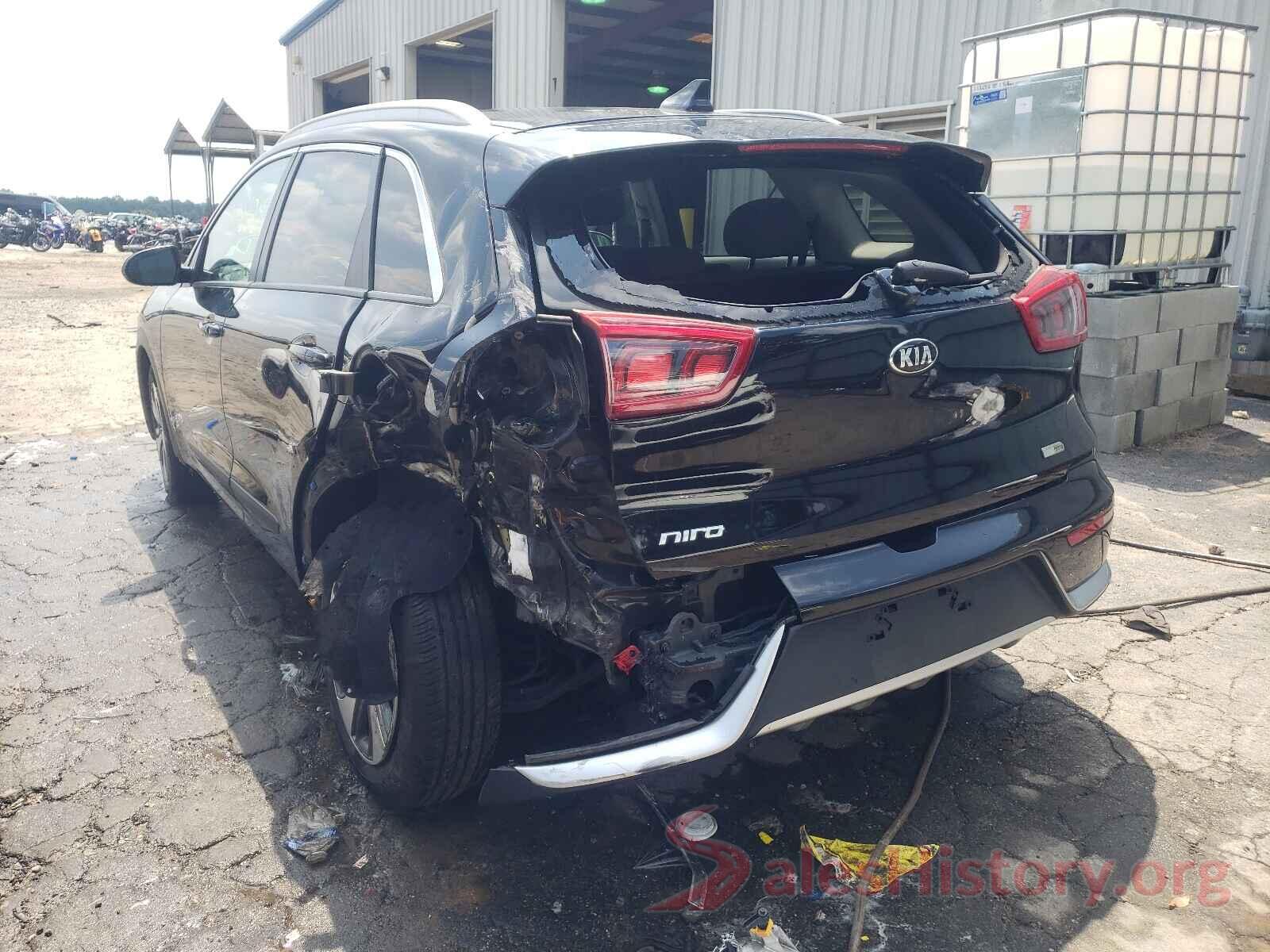 KNDCB3LC3J5119101 2018 KIA NIRO