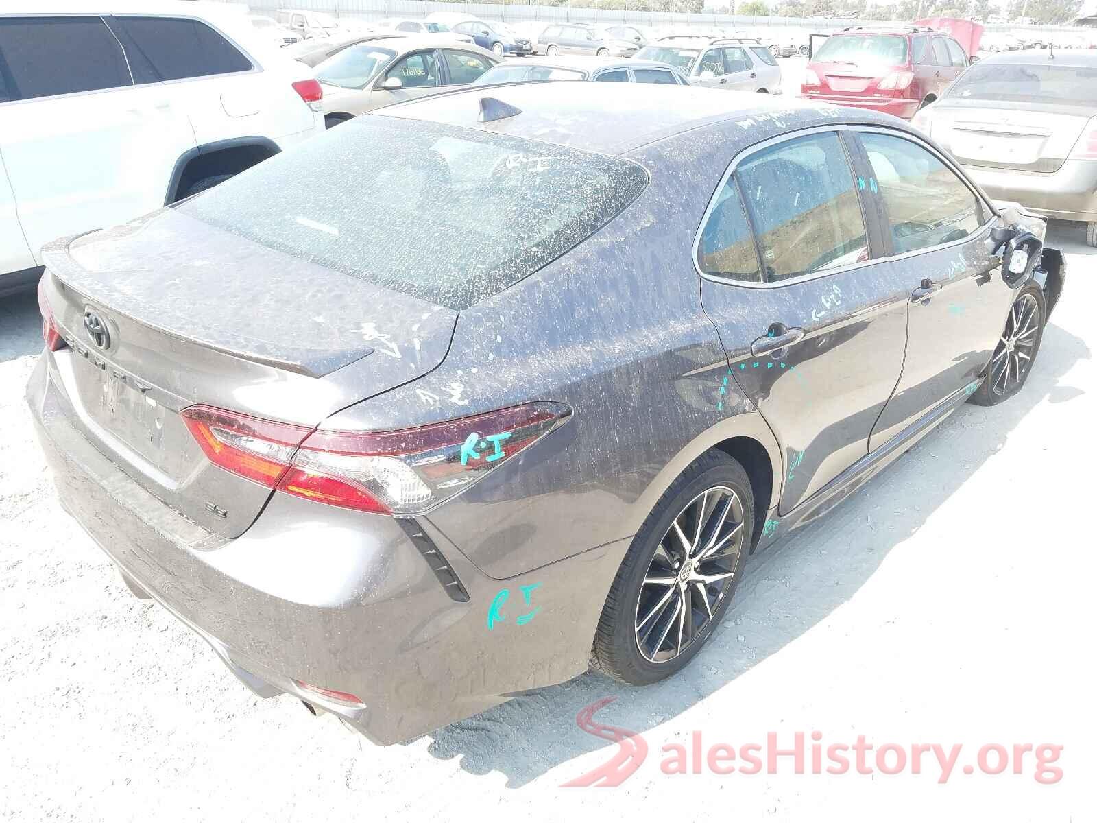 4T1G11AK0MU534532 2021 TOYOTA CAMRY