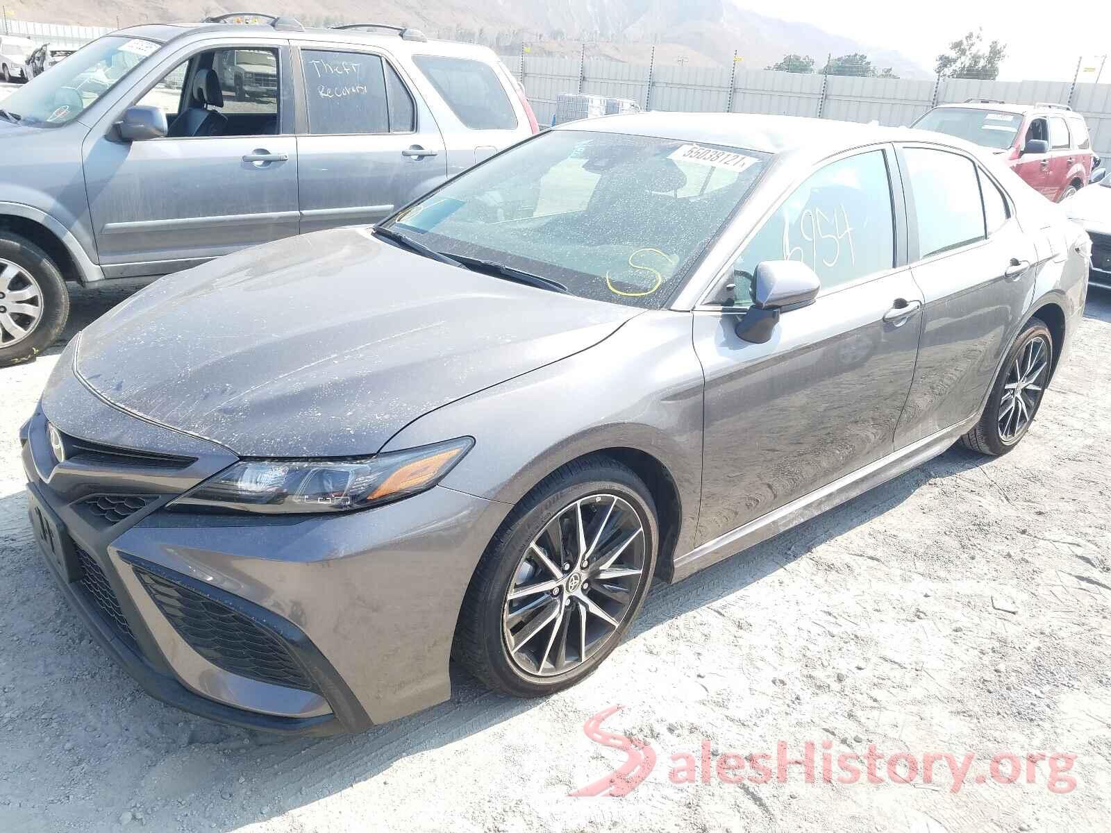 4T1G11AK0MU534532 2021 TOYOTA CAMRY