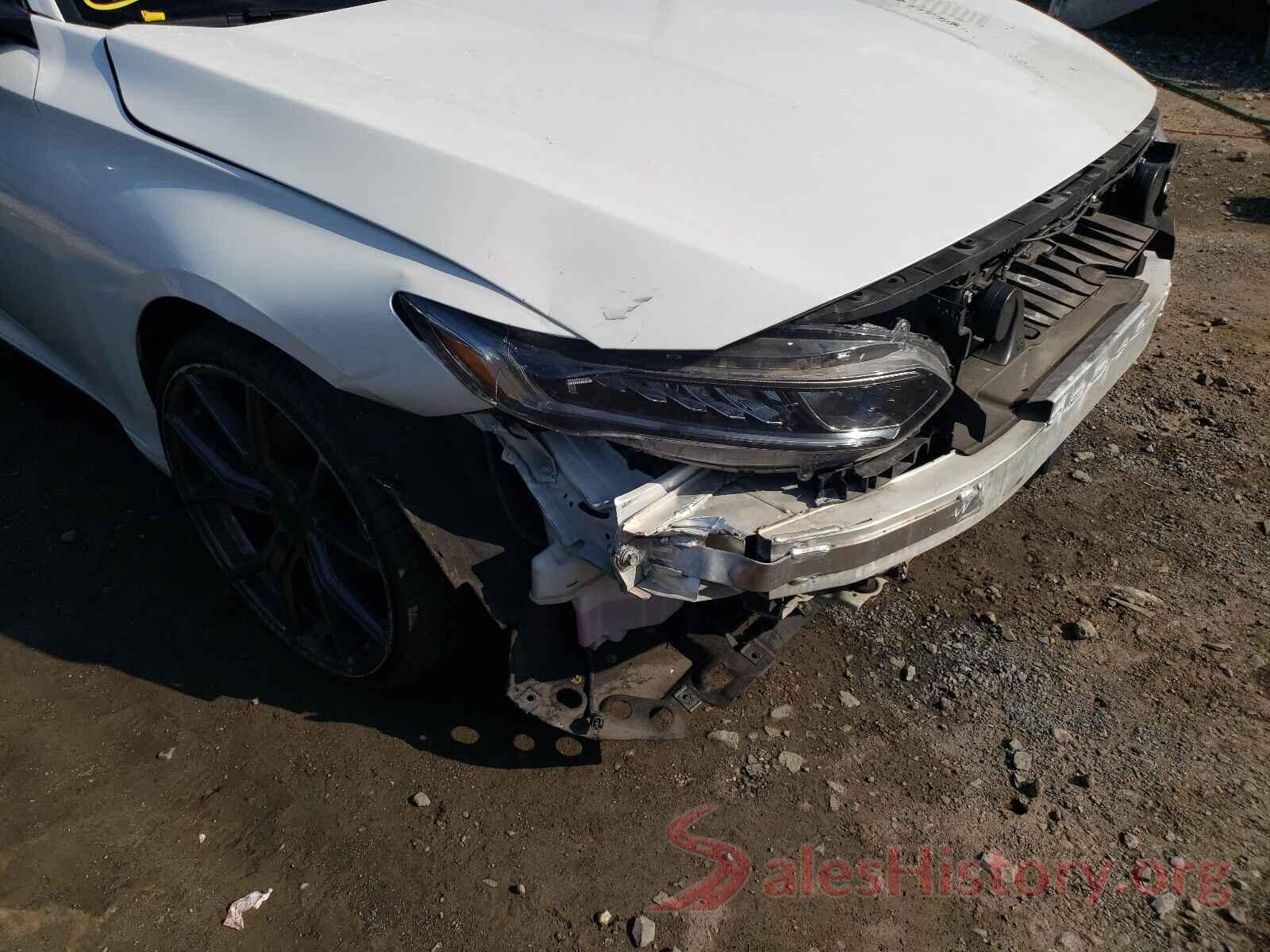 1HGCV1F3XJA147266 2018 HONDA ACCORD