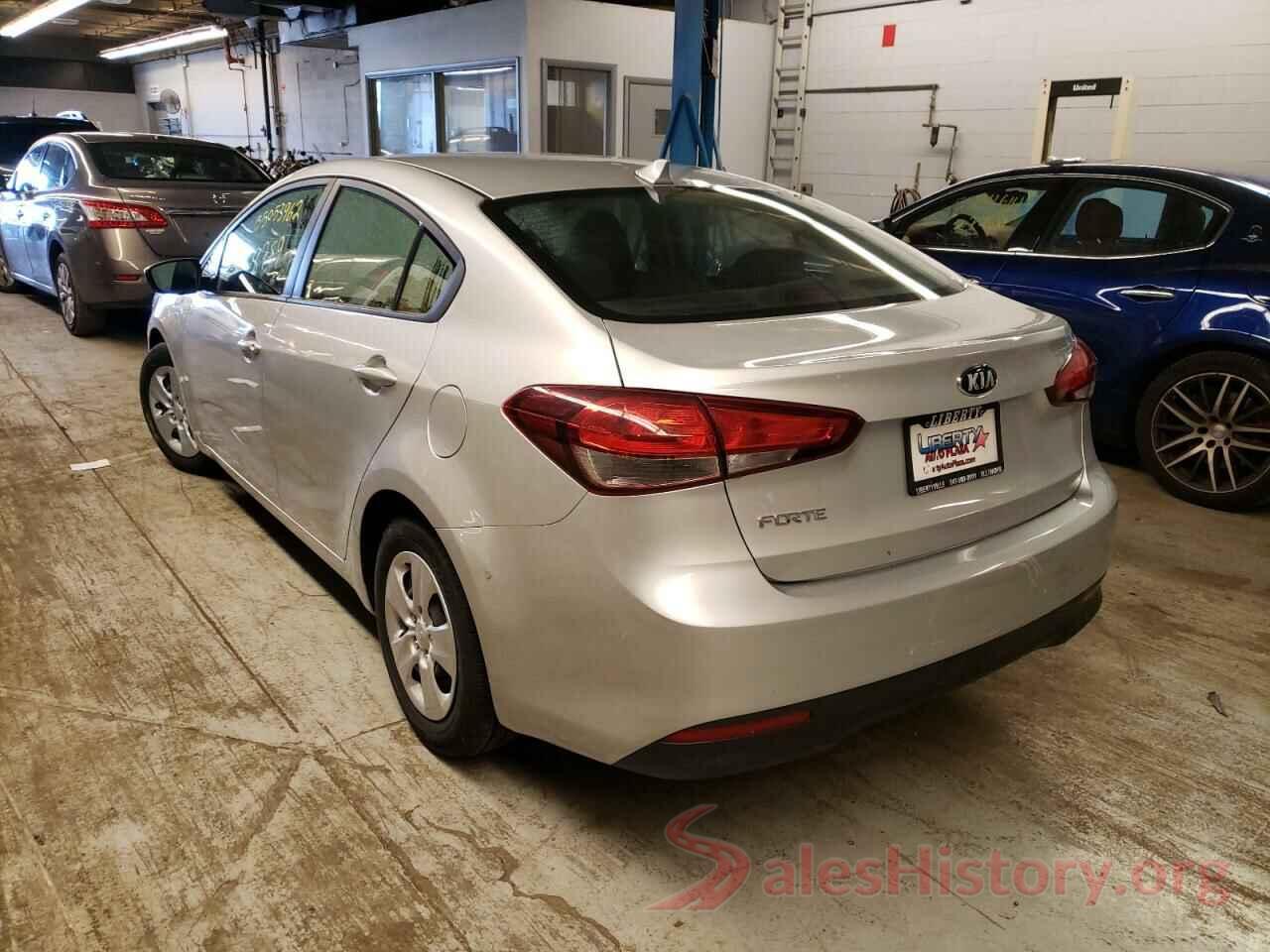 3KPFK4A7XJE203039 2018 KIA FORTE