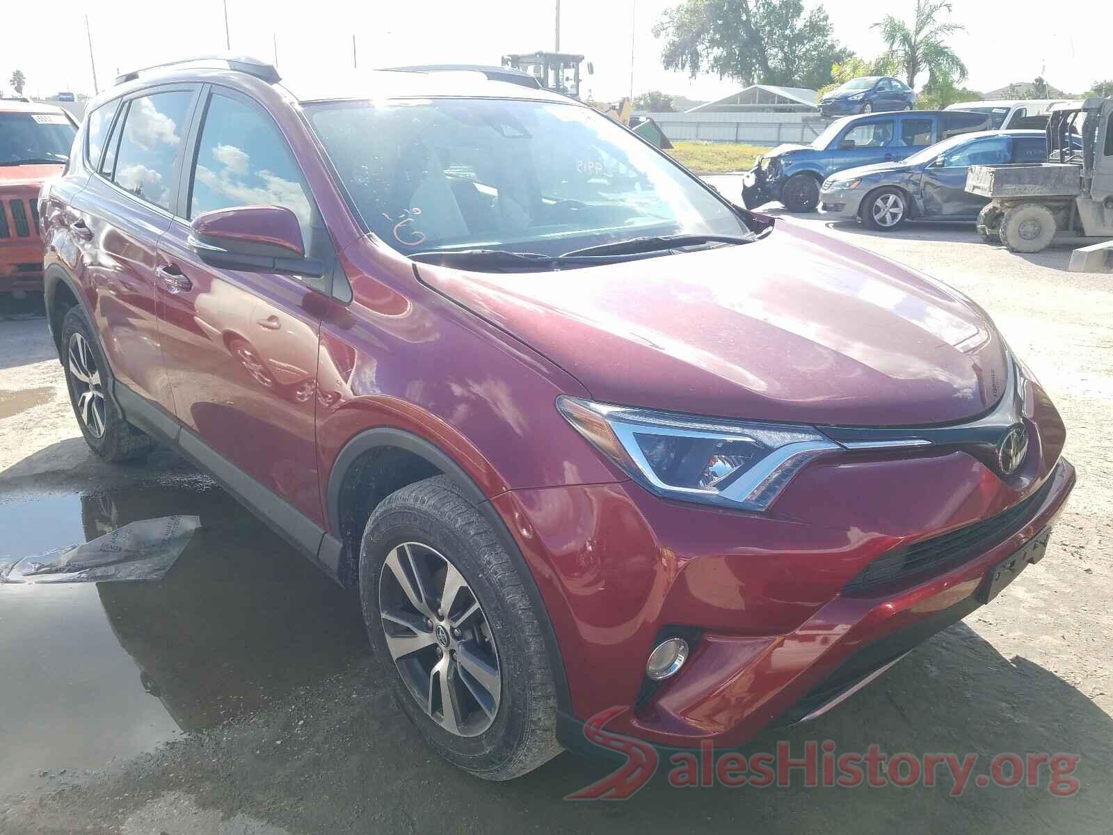 2T3RFREV8JW787940 2018 TOYOTA RAV4