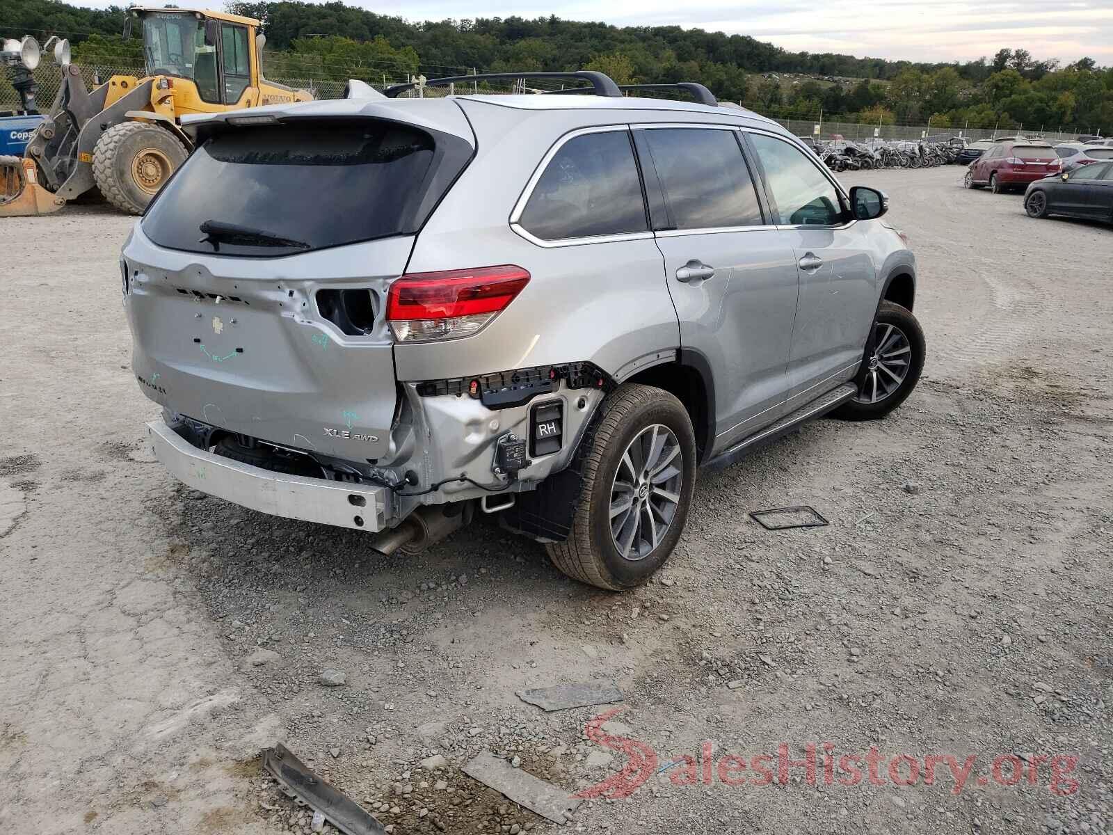 5TDJZRFH4JS545256 2018 TOYOTA HIGHLANDER