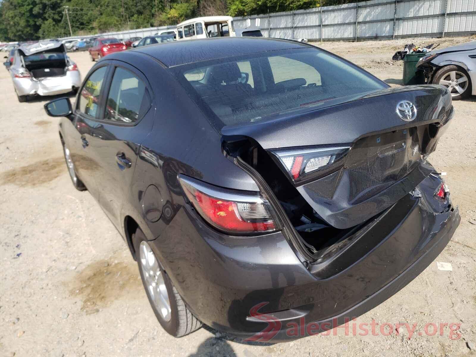 3MYDLBYV7HY161744 2017 TOYOTA YARIS