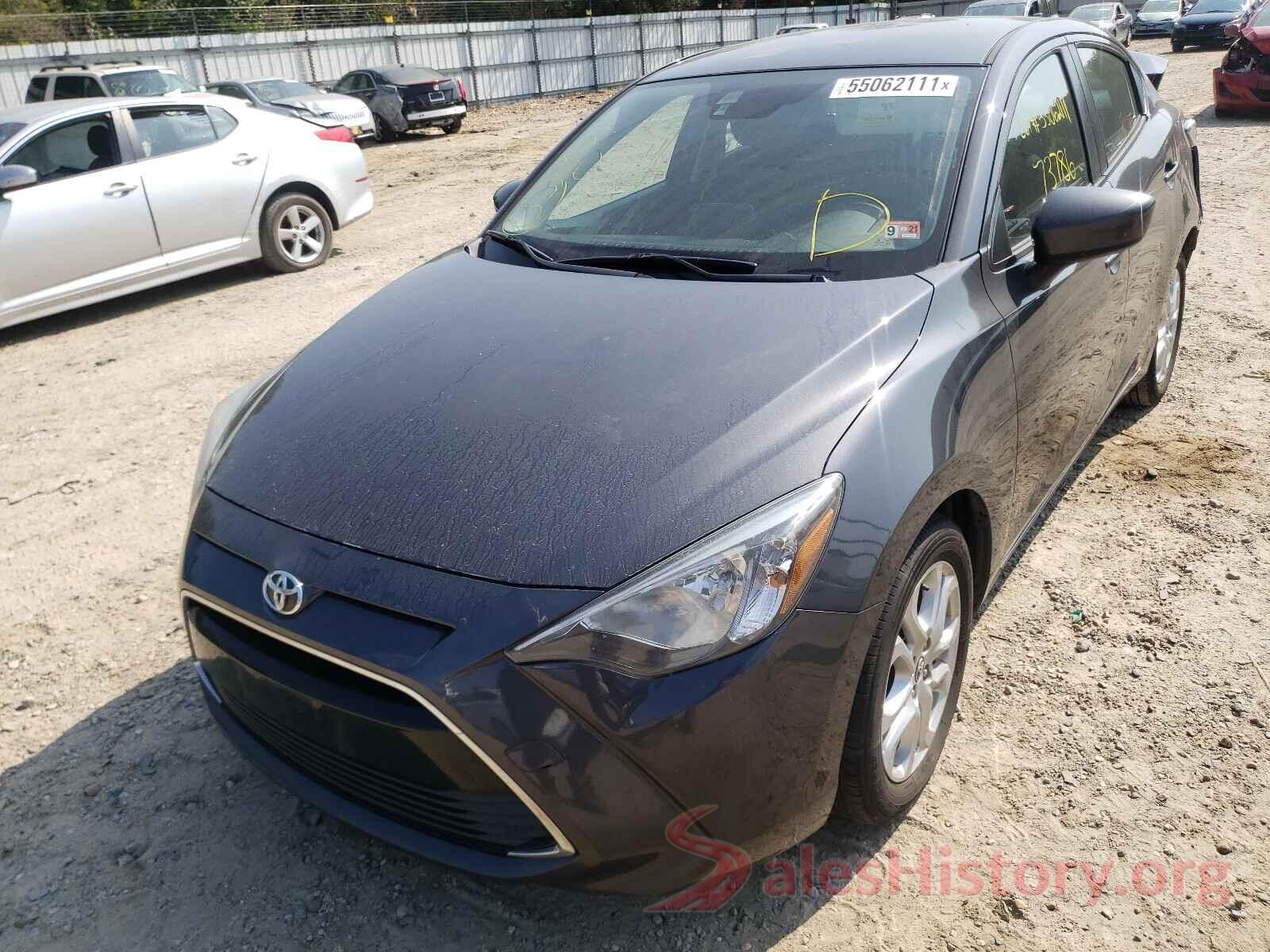 3MYDLBYV7HY161744 2017 TOYOTA YARIS