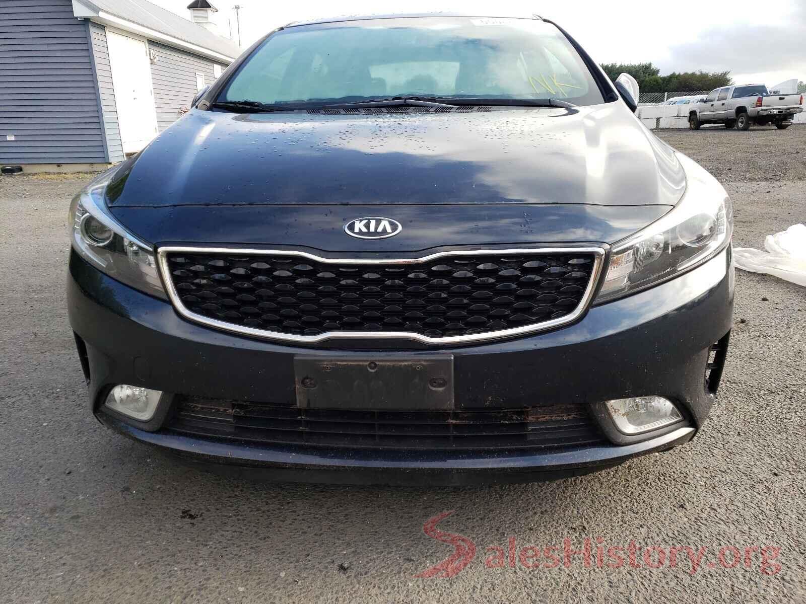 KNAFX5A81J5745140 2018 KIA FORTE