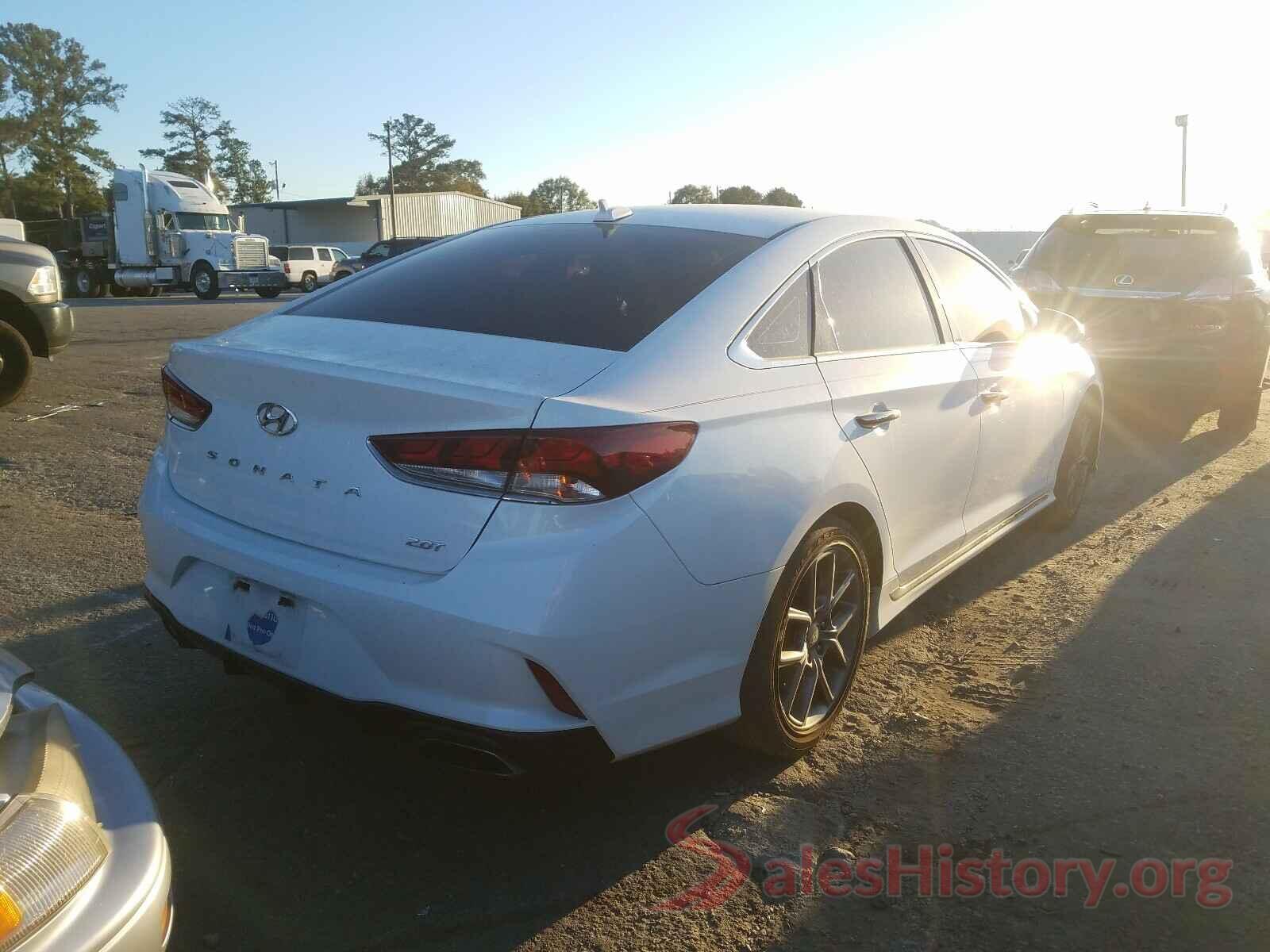 5NPE34AB3JH694420 2018 HYUNDAI SONATA