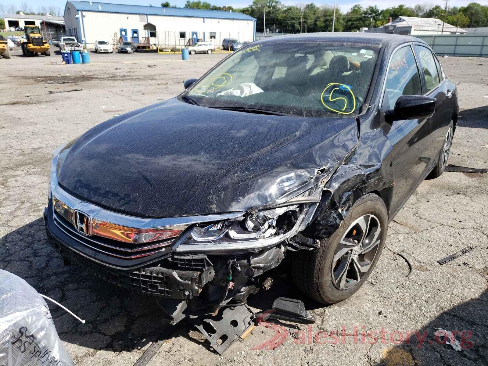 1HGCR2F35HA205725 2017 HONDA ACCORD