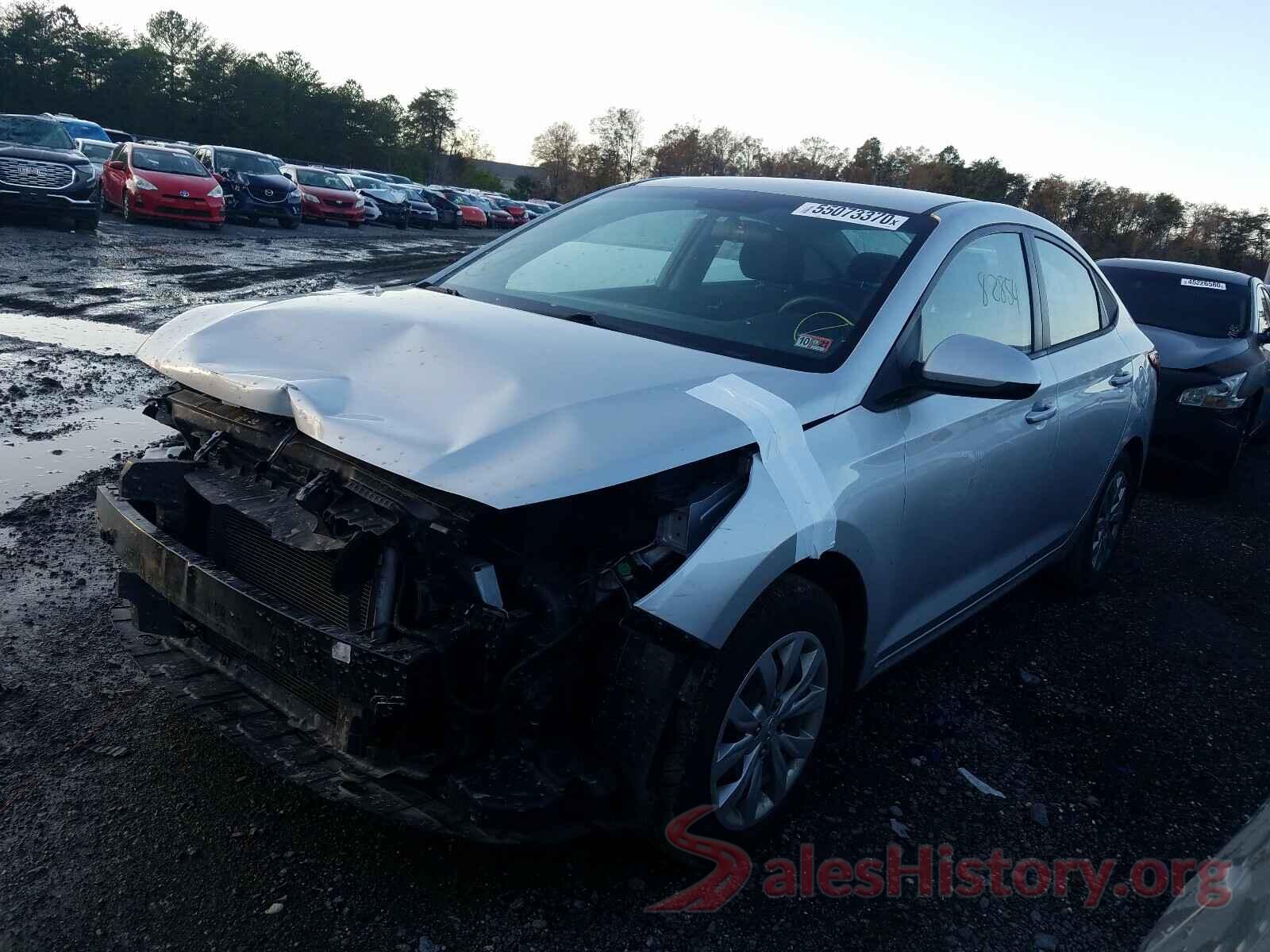 3KPC24A38JE024756 2018 HYUNDAI ACCENT