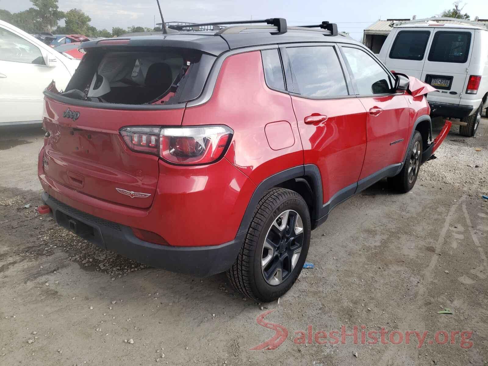 3C4NJDDB4JT130082 2018 JEEP COMPASS