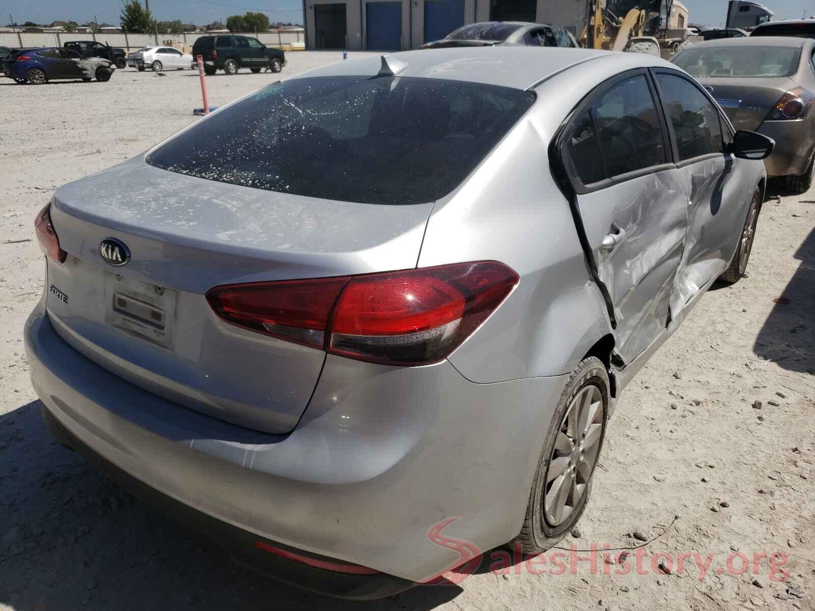 3KPFK4A78HE038294 2017 KIA FORTE