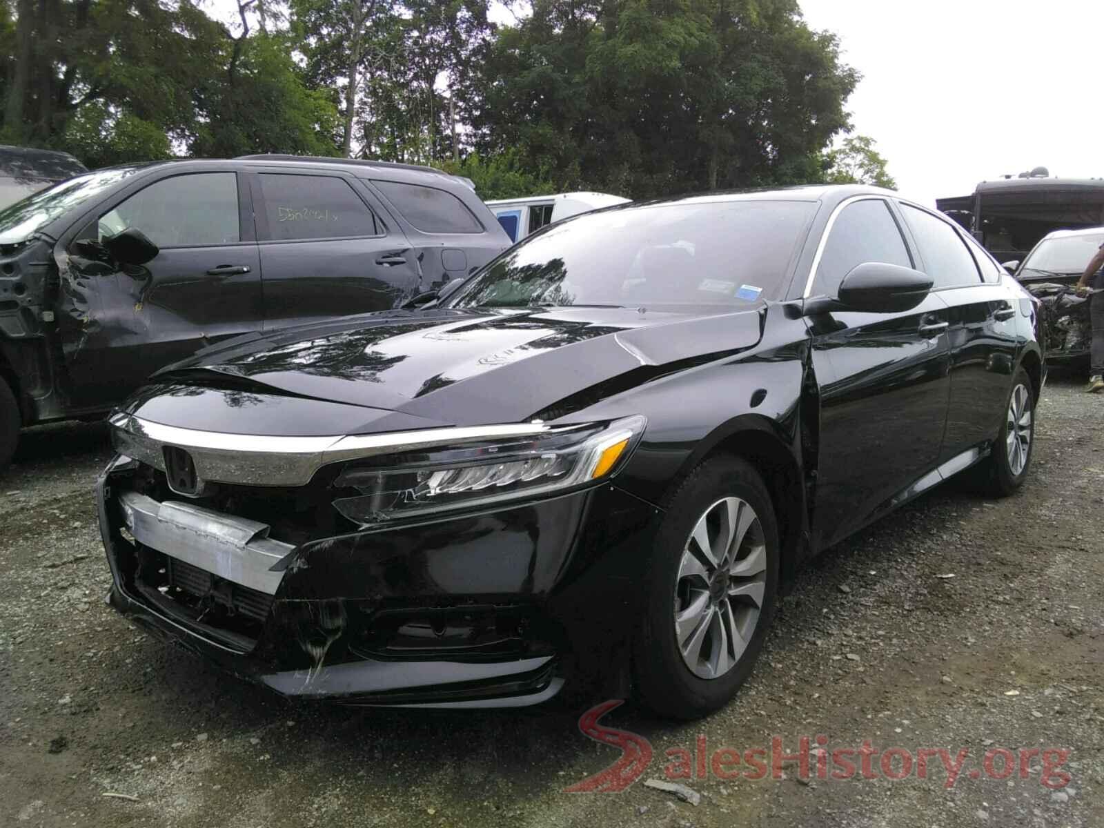 1HGCV1F51JA089775 2018 HONDA ACCORD