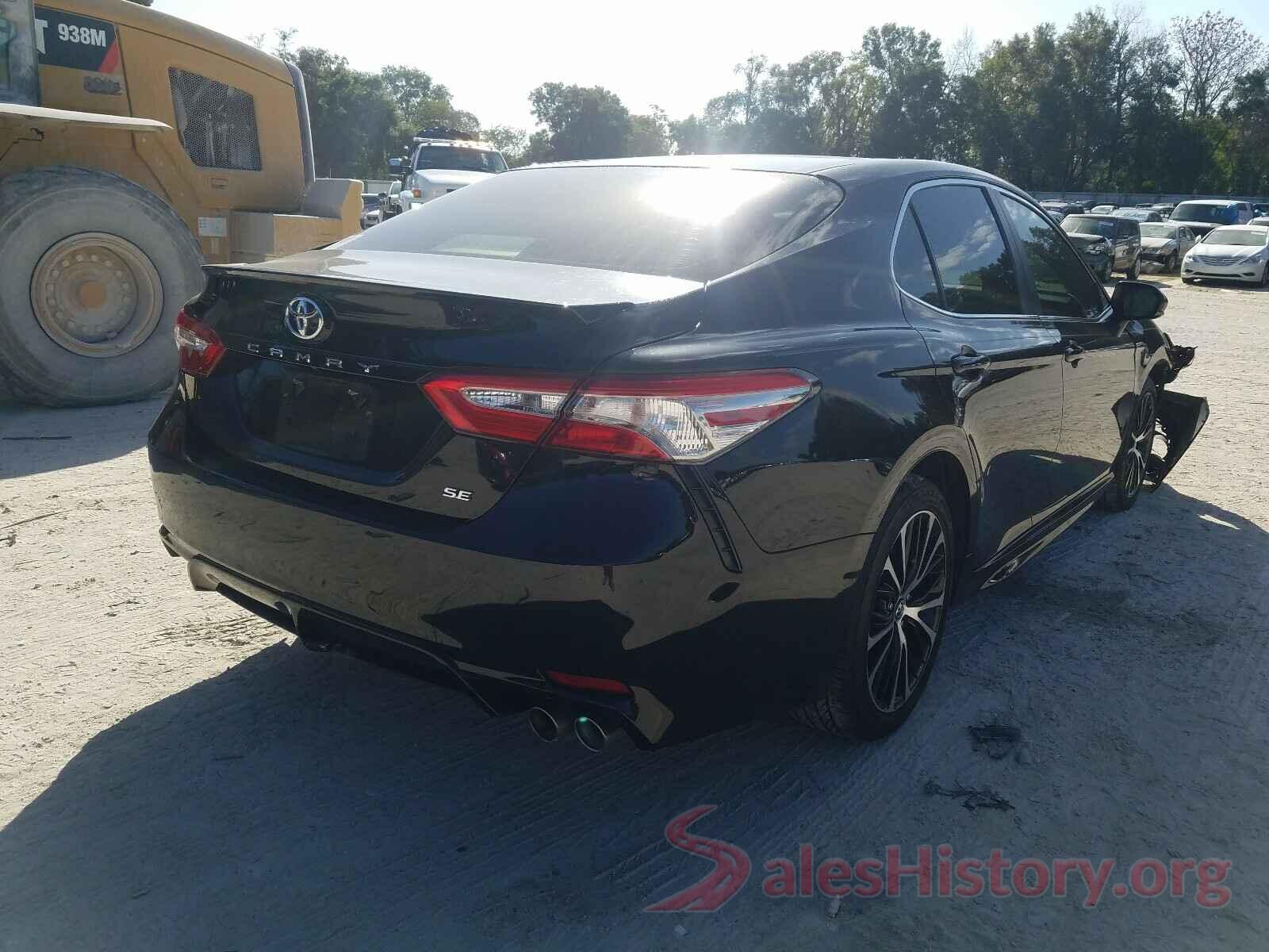 JTNB11HK1J3000215 2018 TOYOTA CAMRY