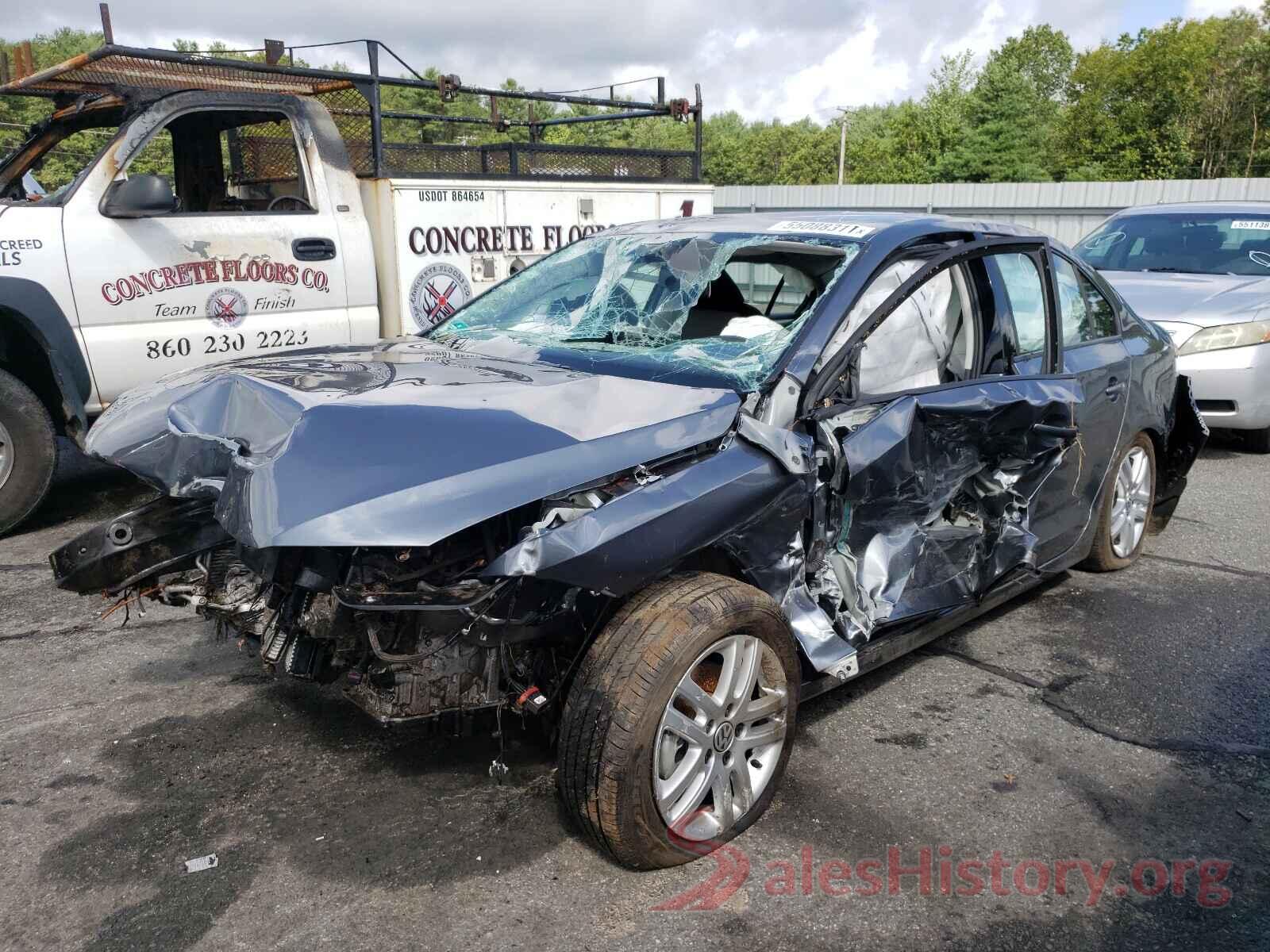 3VW2B7AJ0JM247307 2018 VOLKSWAGEN JETTA