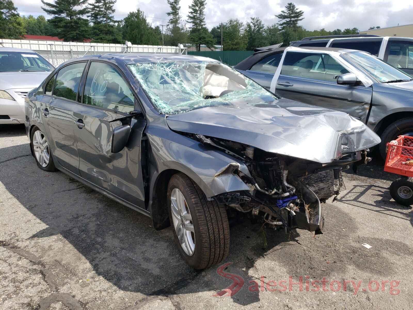 3VW2B7AJ0JM247307 2018 VOLKSWAGEN JETTA