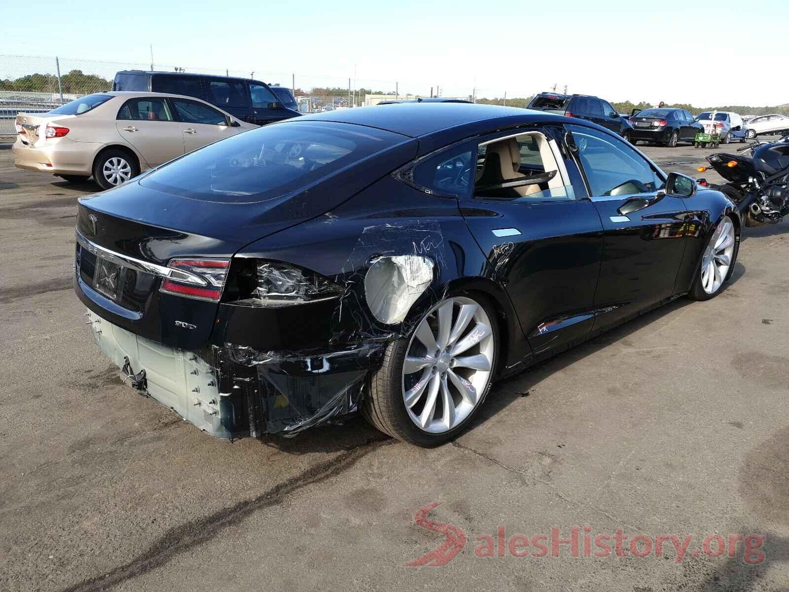 5YJSA1E2XHF195883 2017 TESLA MODEL S