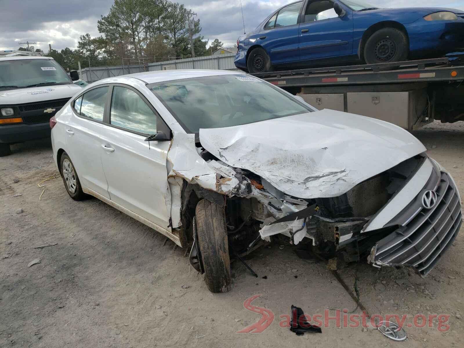 5NPD74LF9KH424075 2019 HYUNDAI ELANTRA