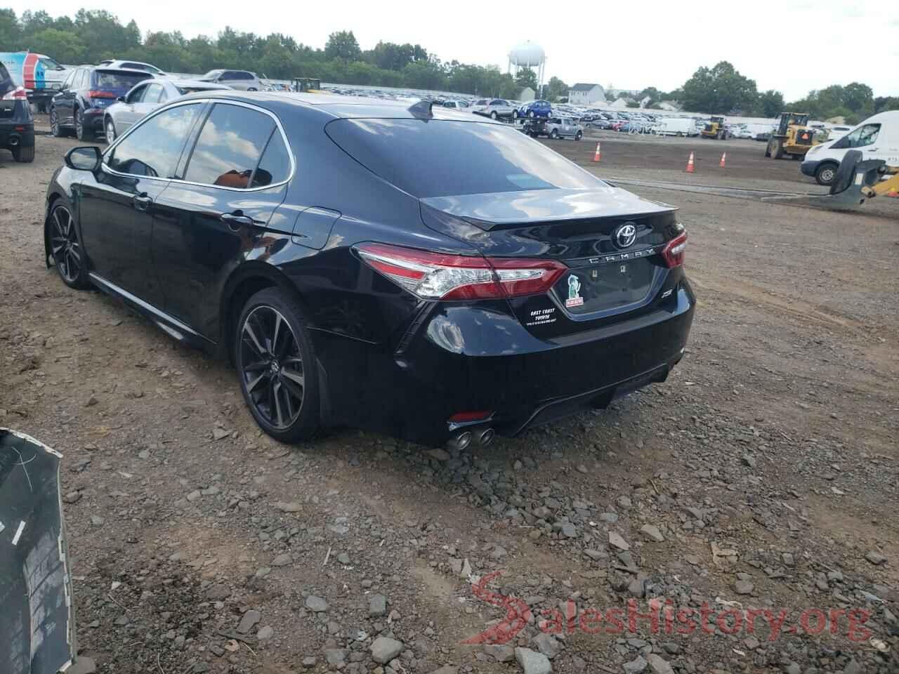 4T1B61HK8KU184663 2019 TOYOTA CAMRY