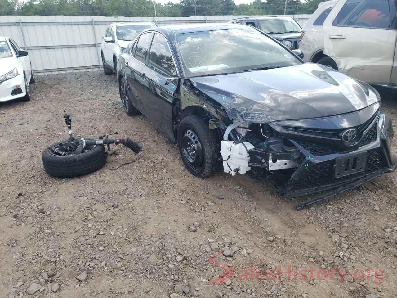 4T1B61HK8KU184663 2019 TOYOTA CAMRY