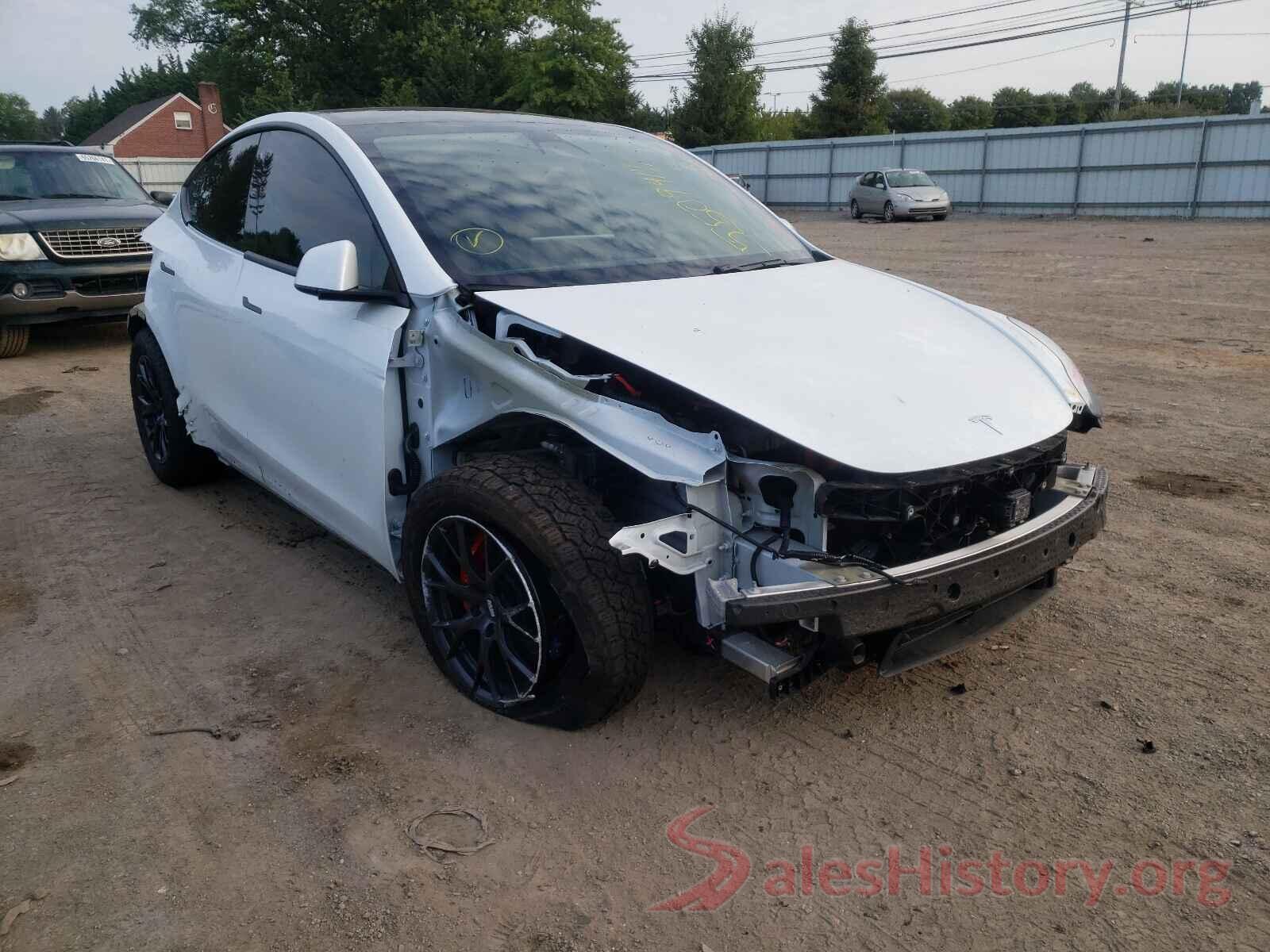 5YJYGDEF6LF033769 2020 TESLA MODEL Y