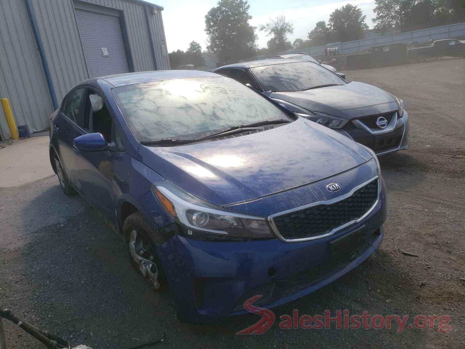 3KPFK4A75HE108401 2017 KIA FORTE