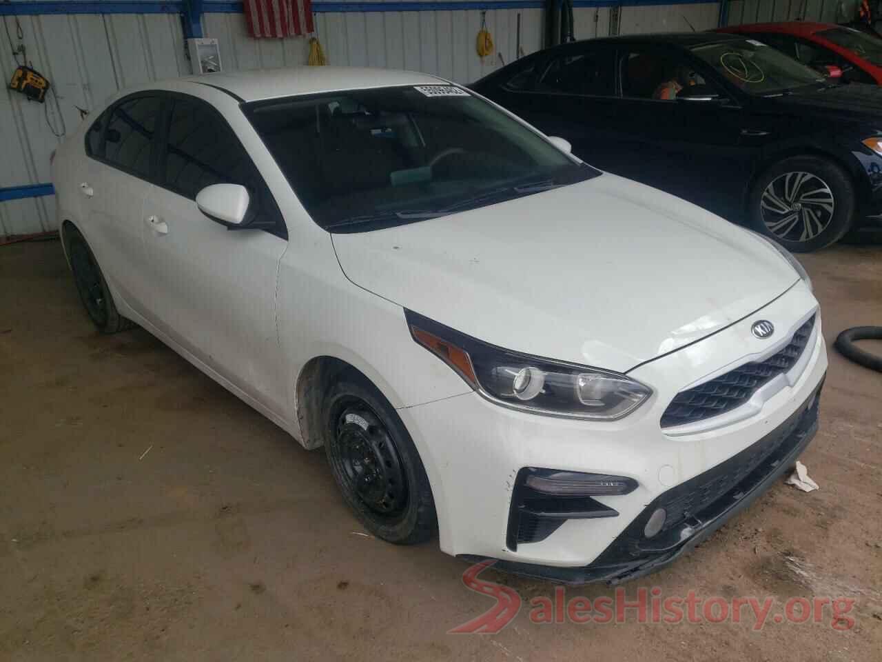 3KPF24AD9KE135193 2019 KIA FORTE