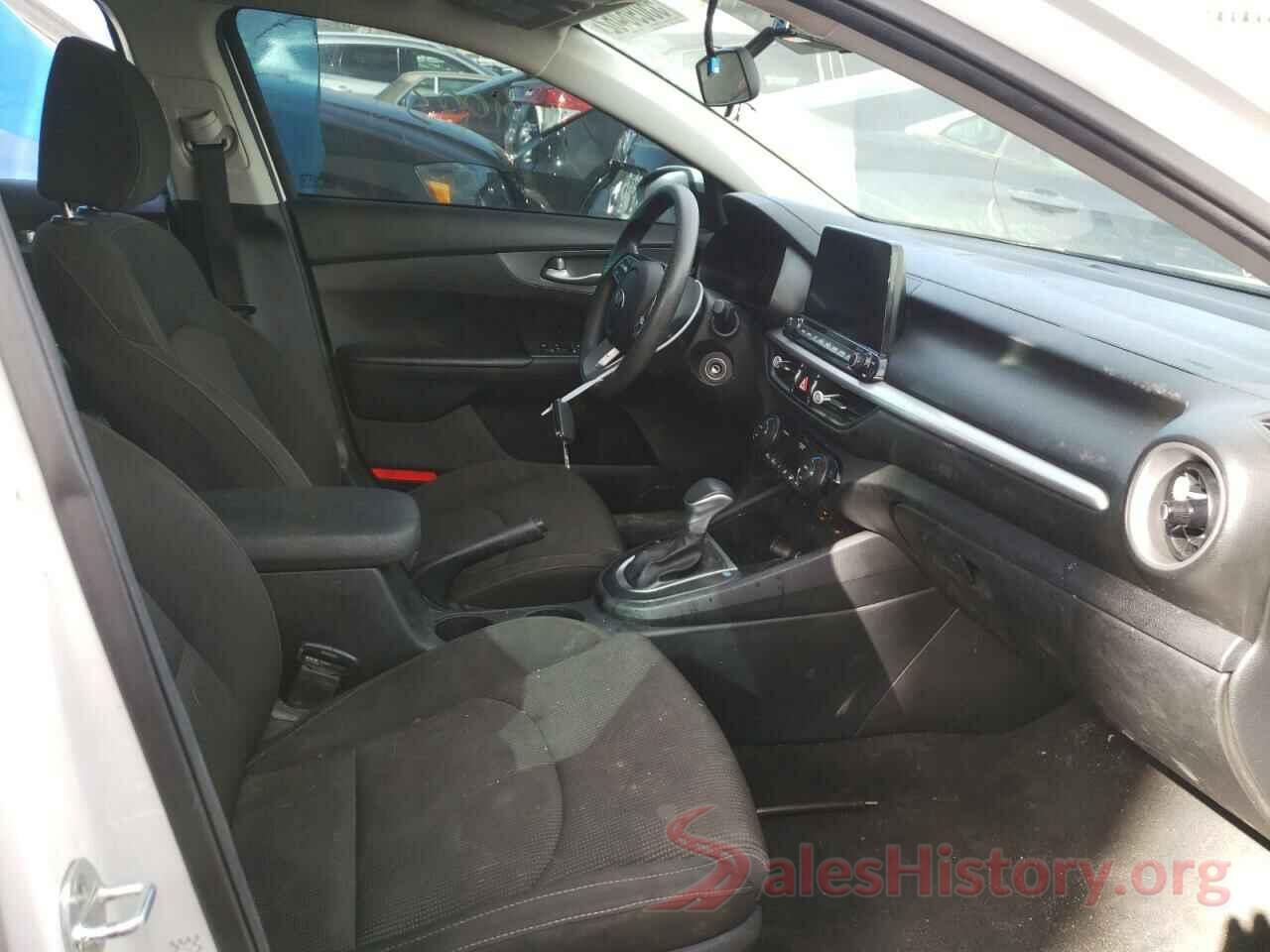 3KPF24AD9KE135193 2019 KIA FORTE