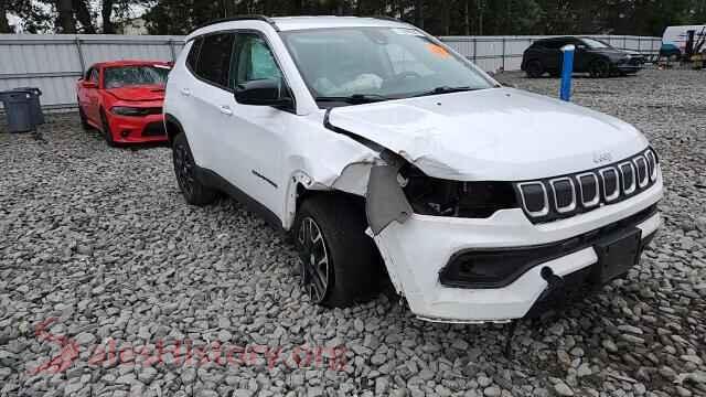 2022 JEEP COMPASS VIN 3C4NJDBB6NT123420, damage close-up