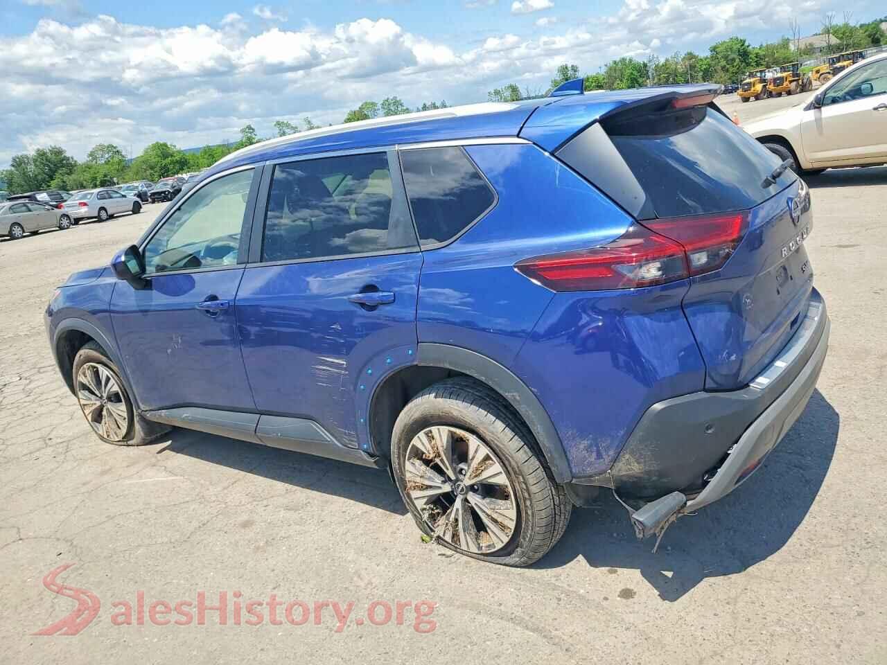 2023 NISSAN ROGUE VIN JN8BT3BBXPW494038, front view