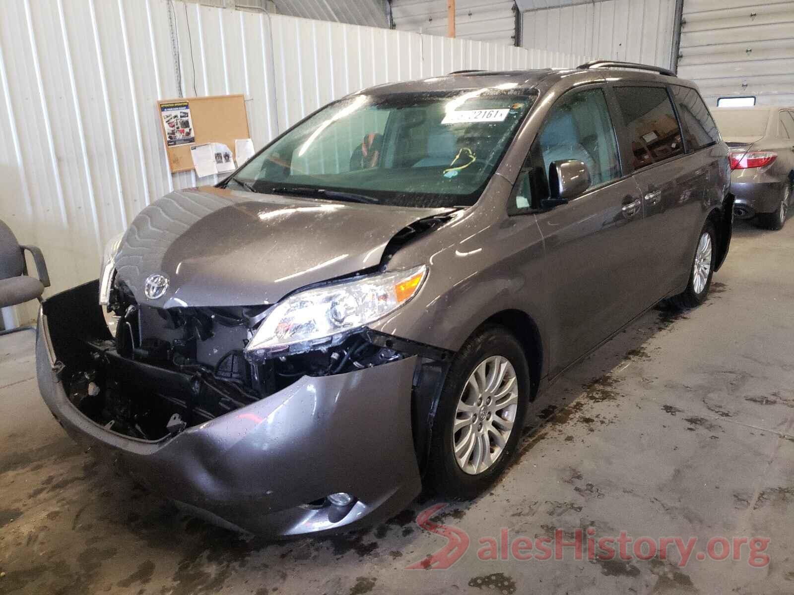 5TDYZ3DC7HS787908 2017 TOYOTA SIENNA