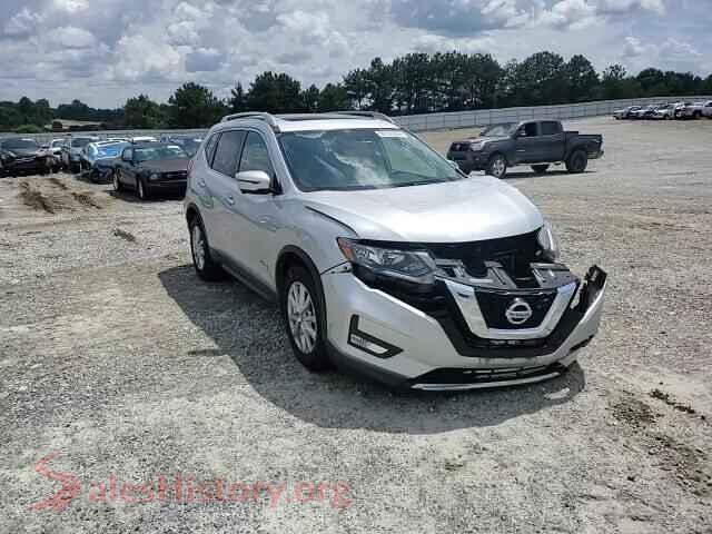 2017 NISSAN ROGUE VIN 5N1ET2MT1HC773739, trunk area