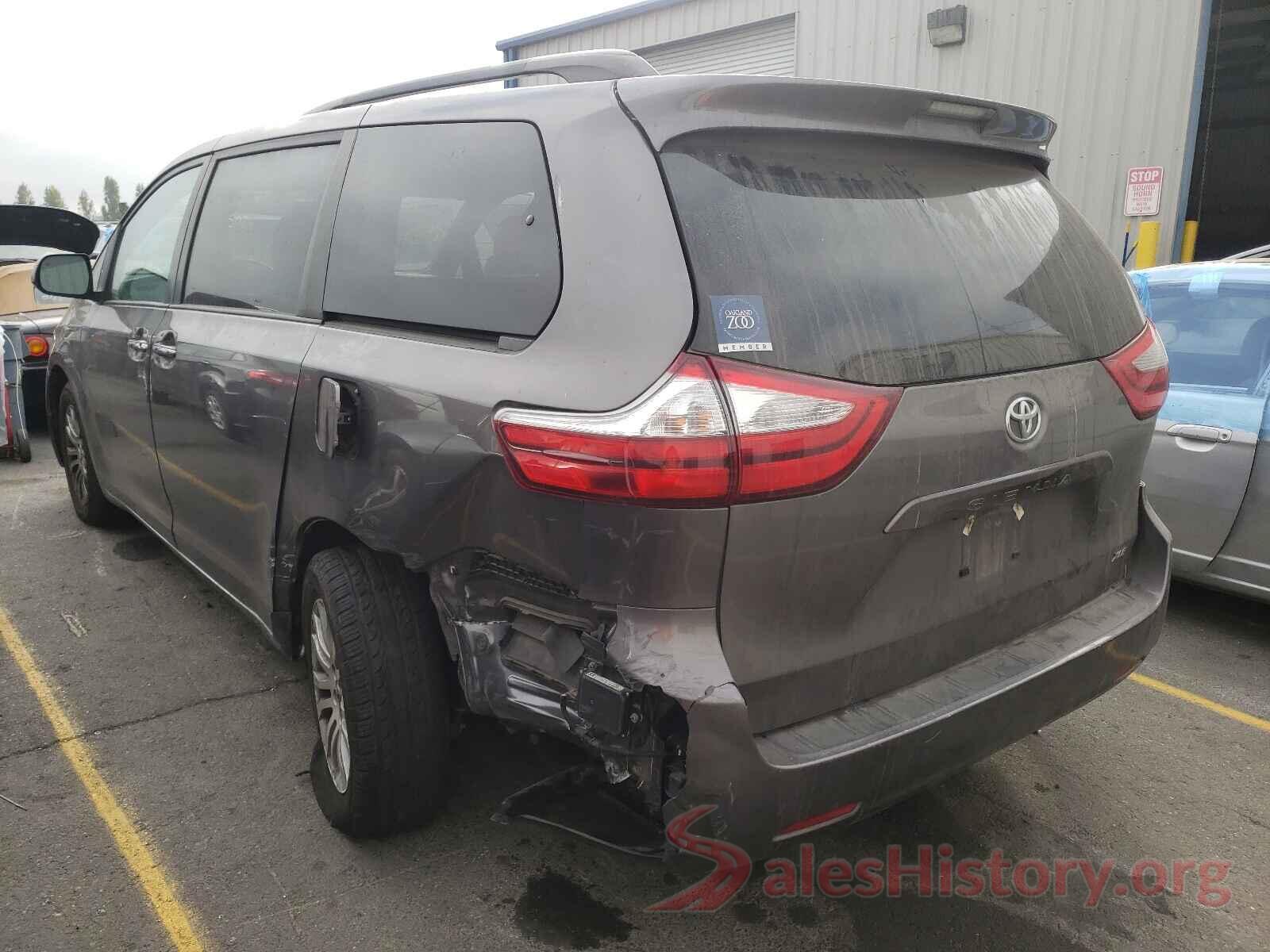 5TDYZ3DC1HS815041 2017 TOYOTA SIENNA