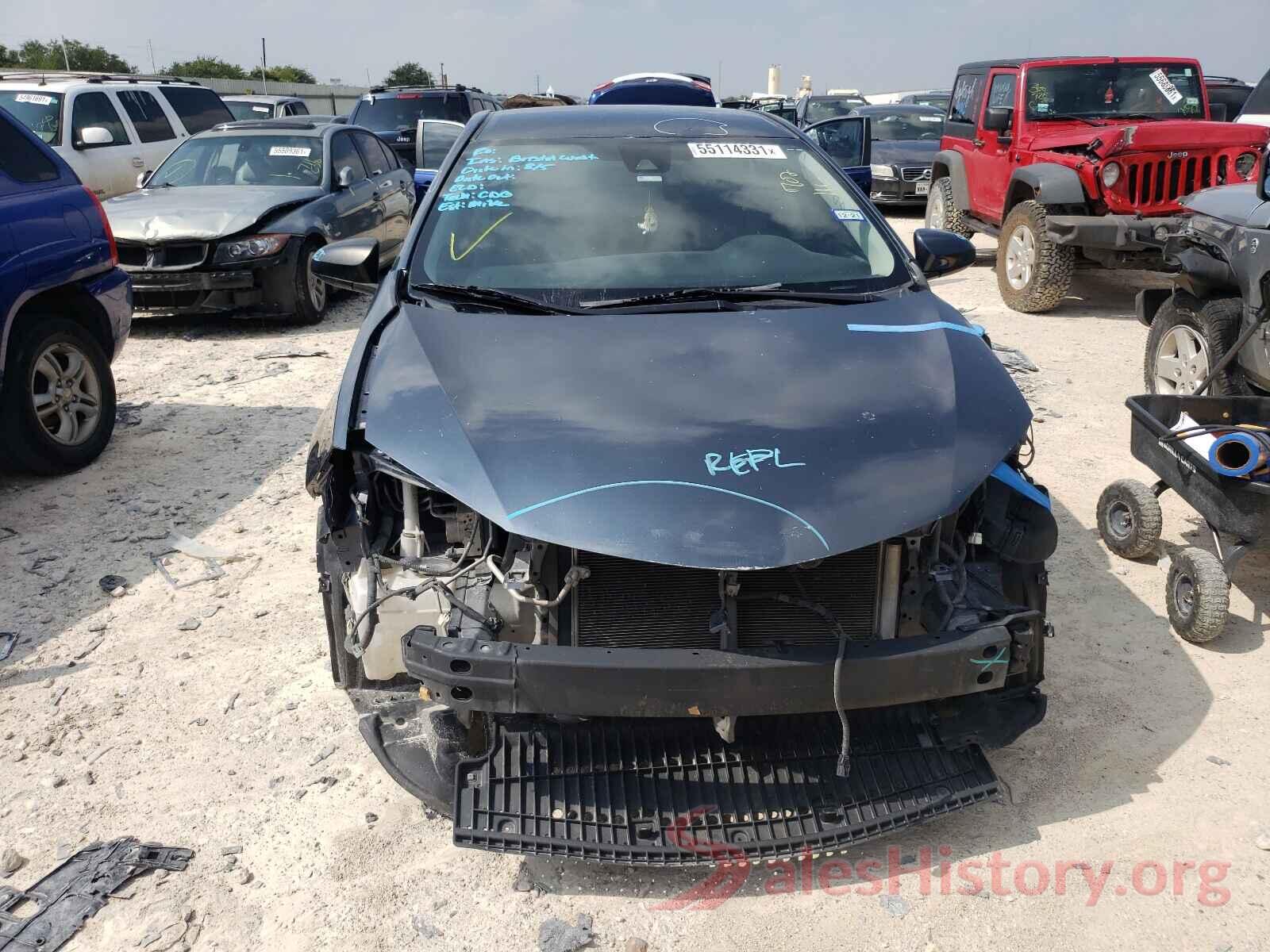 5YFBURHE6HP702116 2017 TOYOTA COROLLA