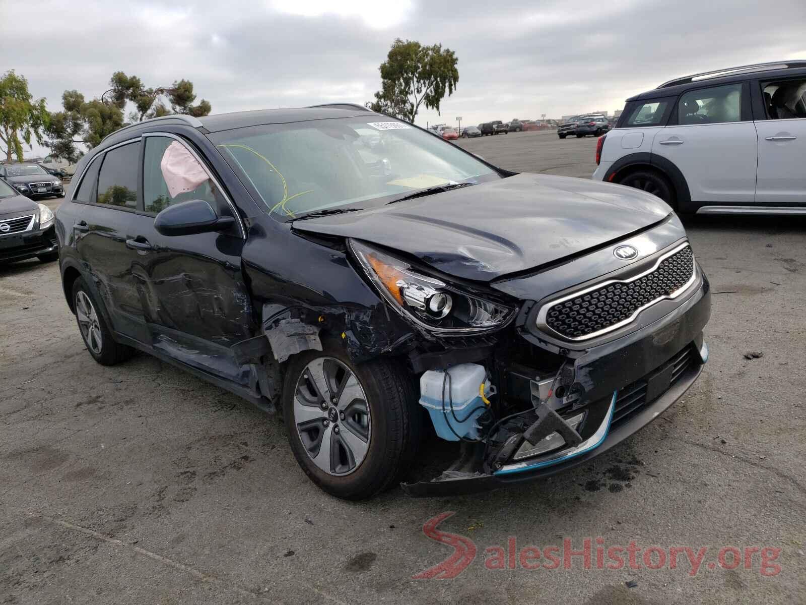 KNDCM3LD7K5325428 2019 KIA NIRO