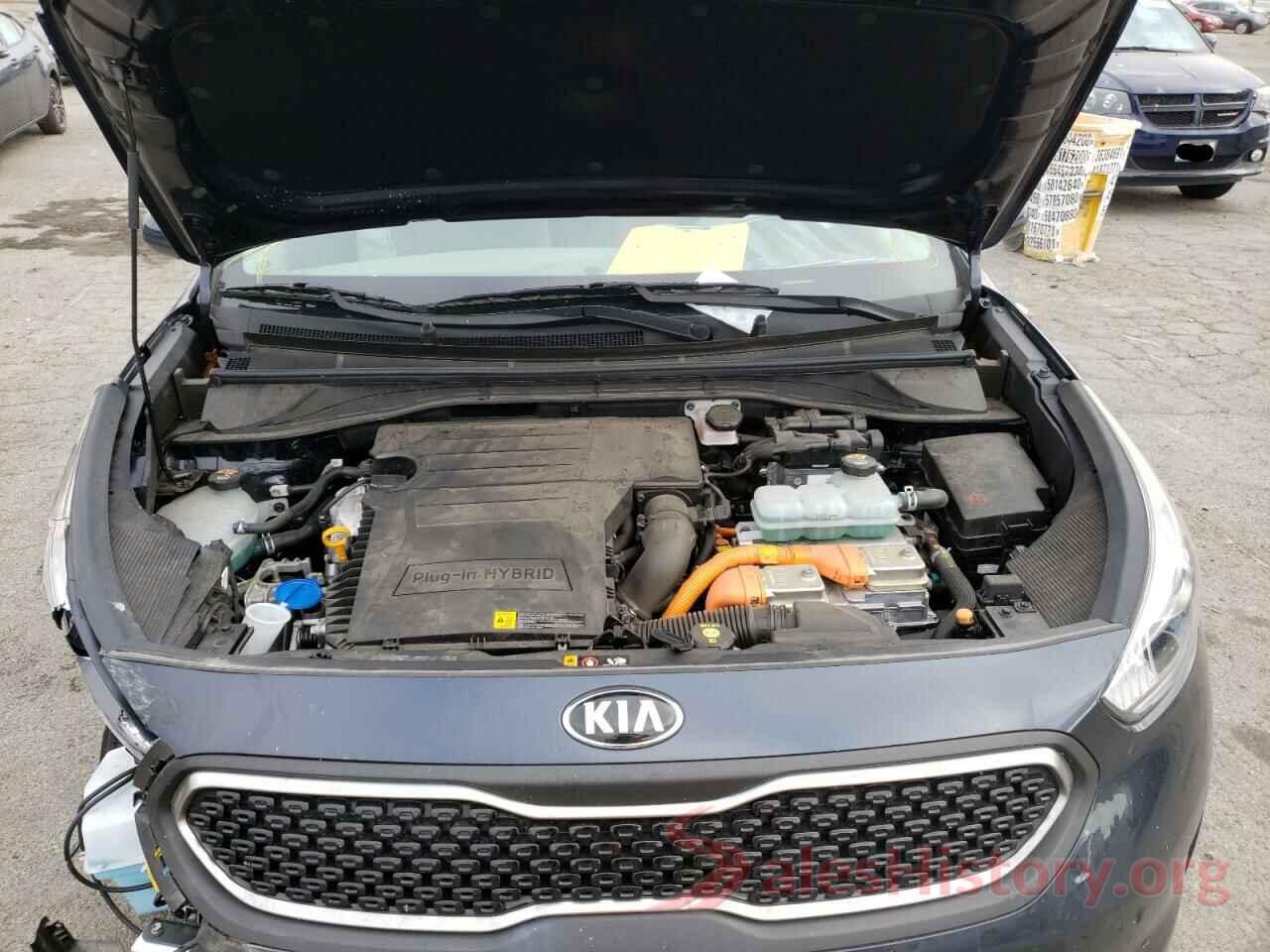 KNDCM3LD7K5325428 2019 KIA NIRO