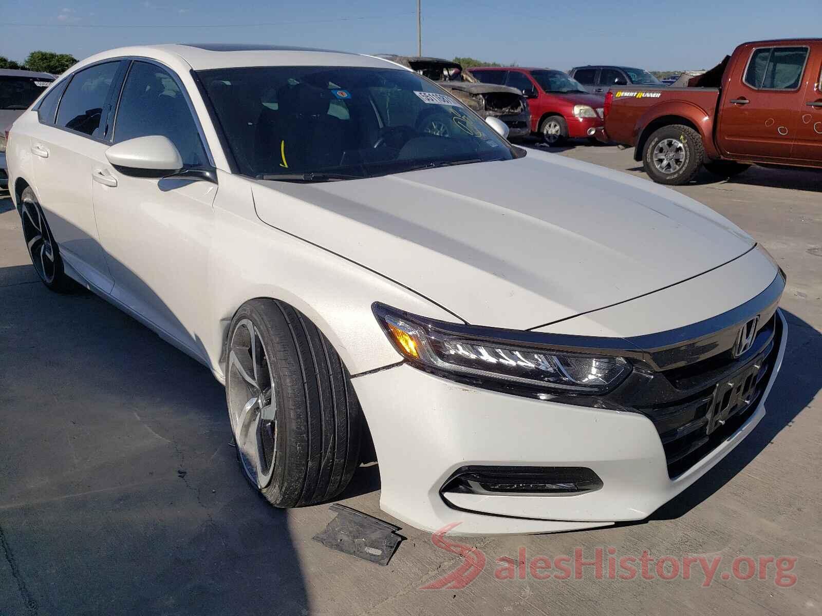 1HGCV2F39JA030526 2018 HONDA ACCORD