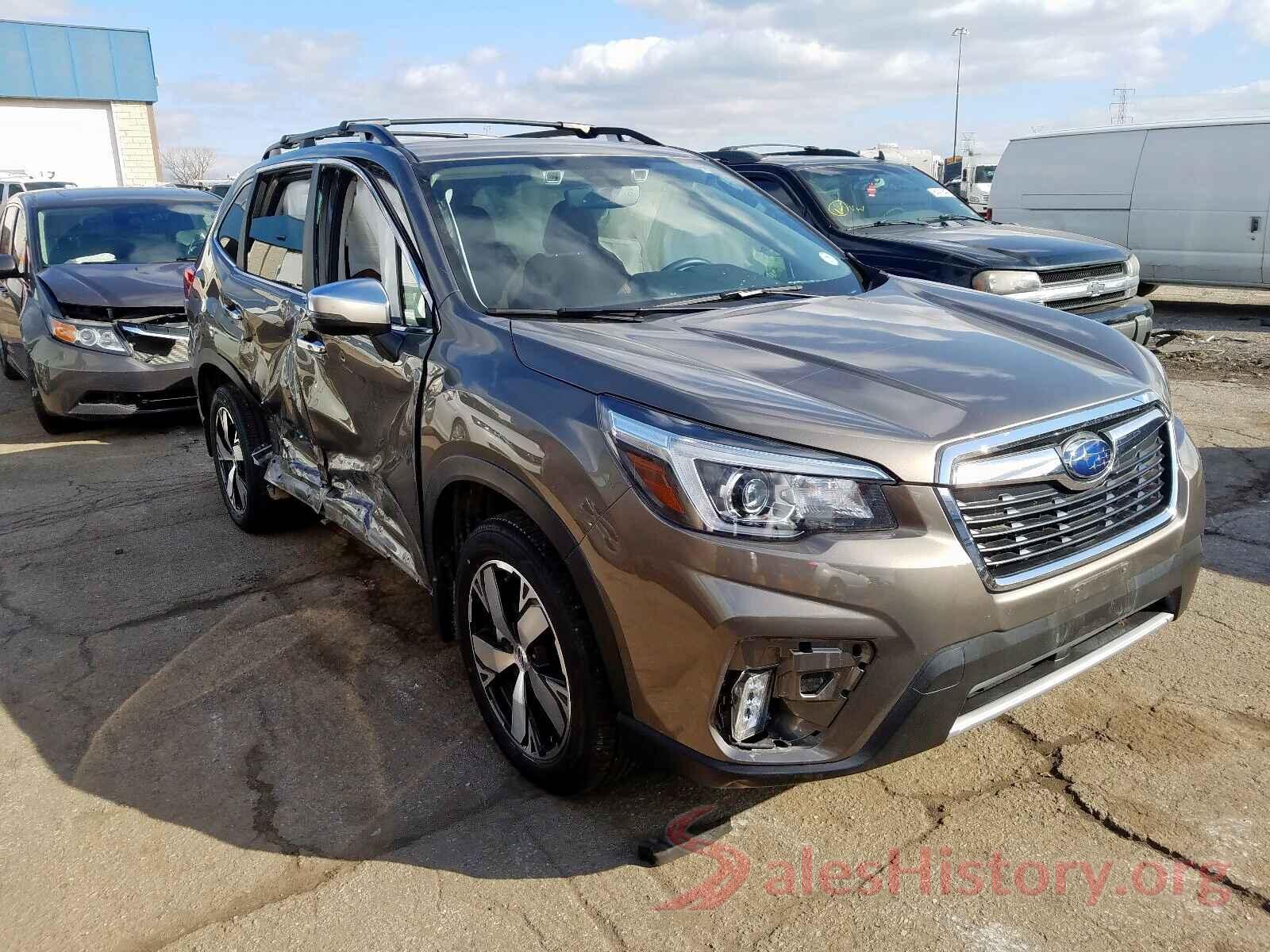 JF2SKAWC1KH476225 2019 SUBARU FORESTER