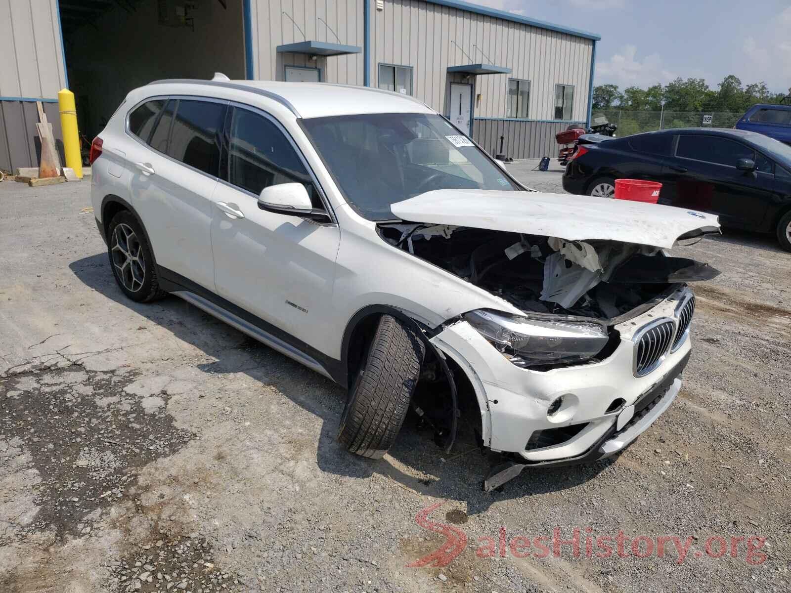 WBXHT3C3XG5E48301 2016 BMW X1