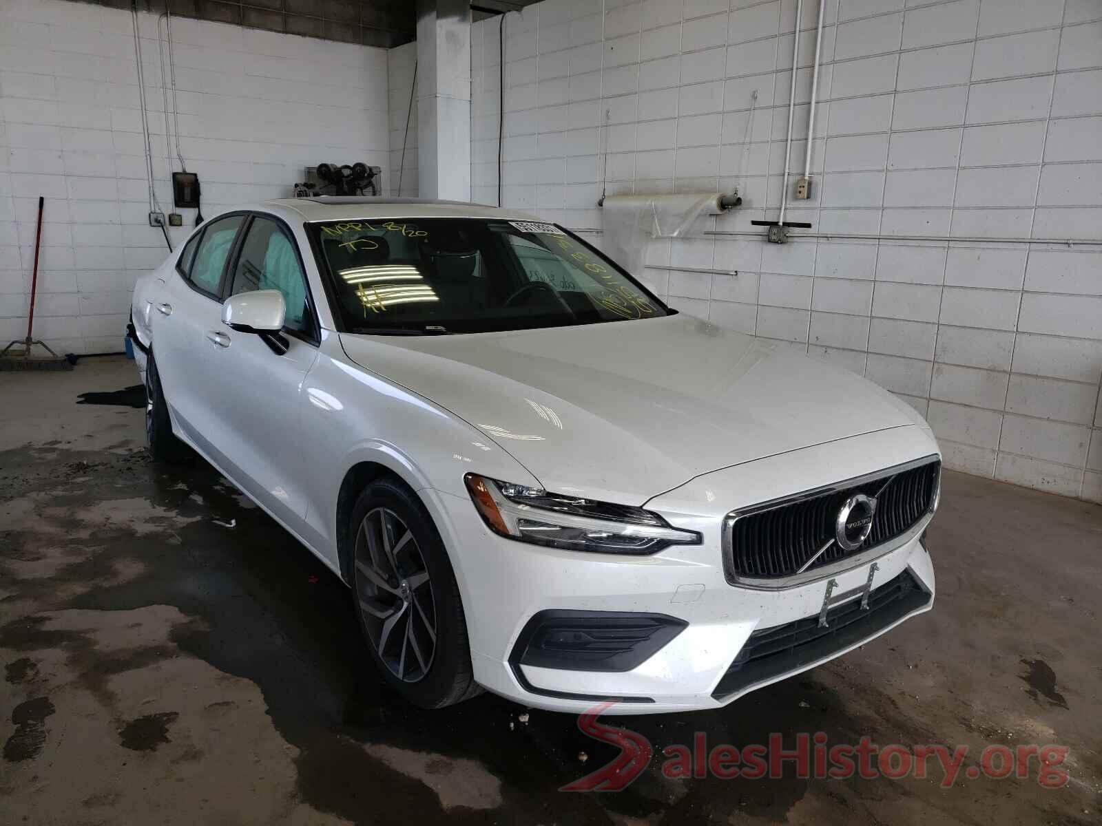 7JRA22TK8KG017924 2019 VOLVO S60