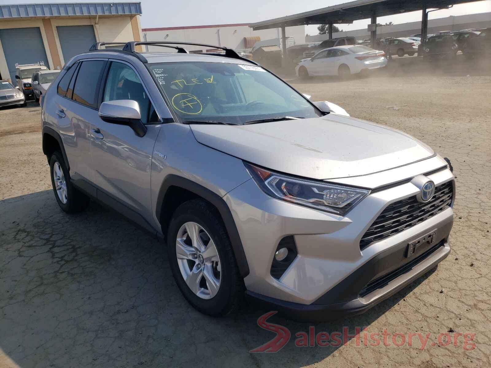 2T3RWRFV2LW076882 2020 TOYOTA RAV4