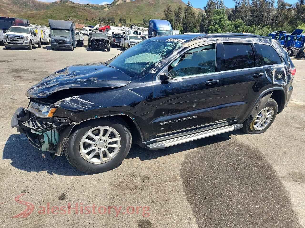 2018 JEEP CHEROKEE VIN 1C4RJEAG3JC402821, auction photo