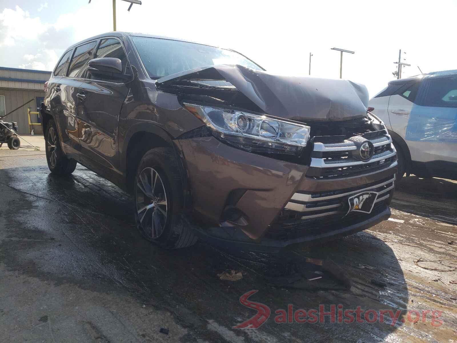 5TDZARFH1JS033349 2018 TOYOTA HIGHLANDER