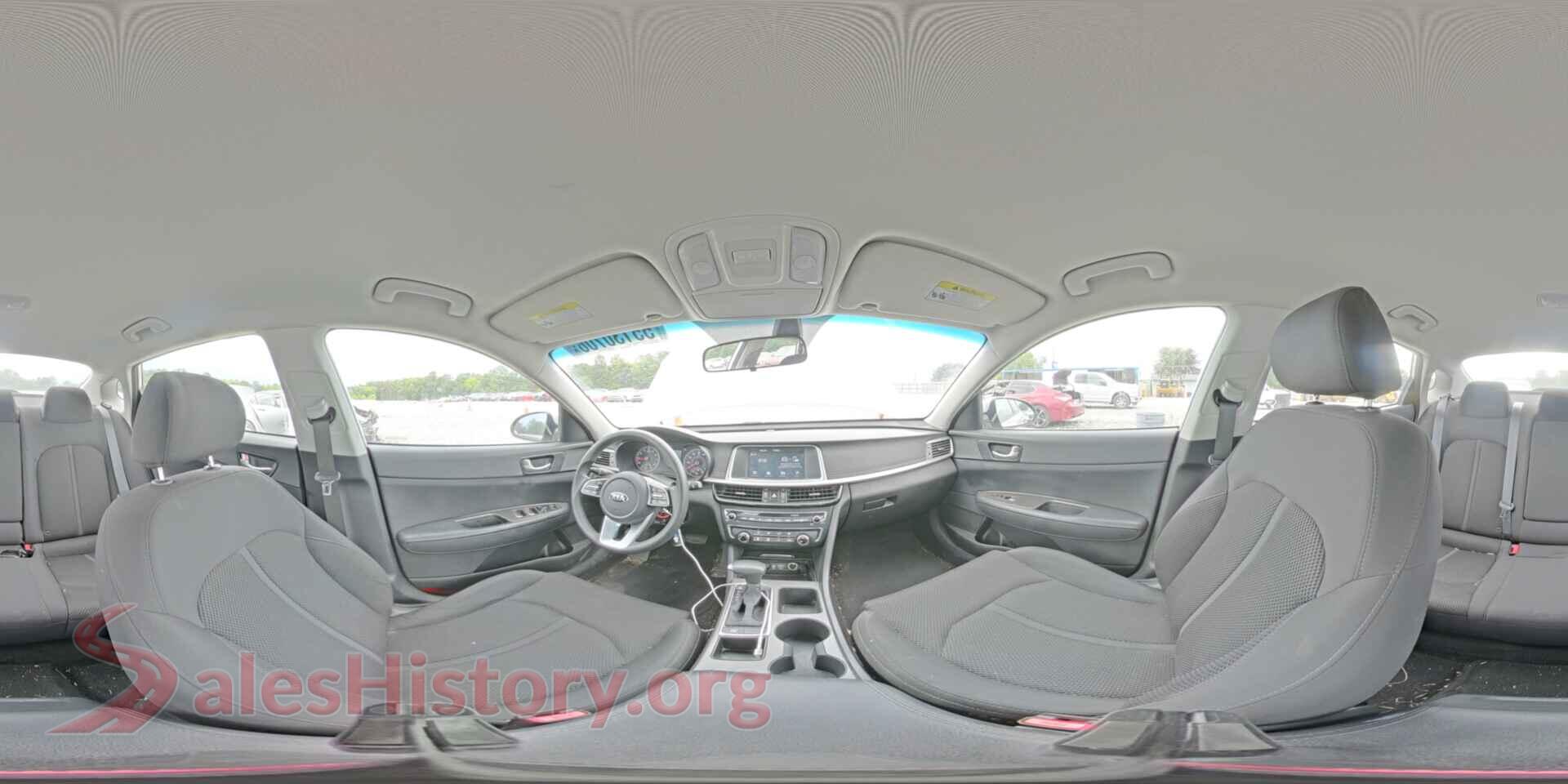 2020 KIA OPTIMA VIN 5XXGT4L31LG430173, damage close-up