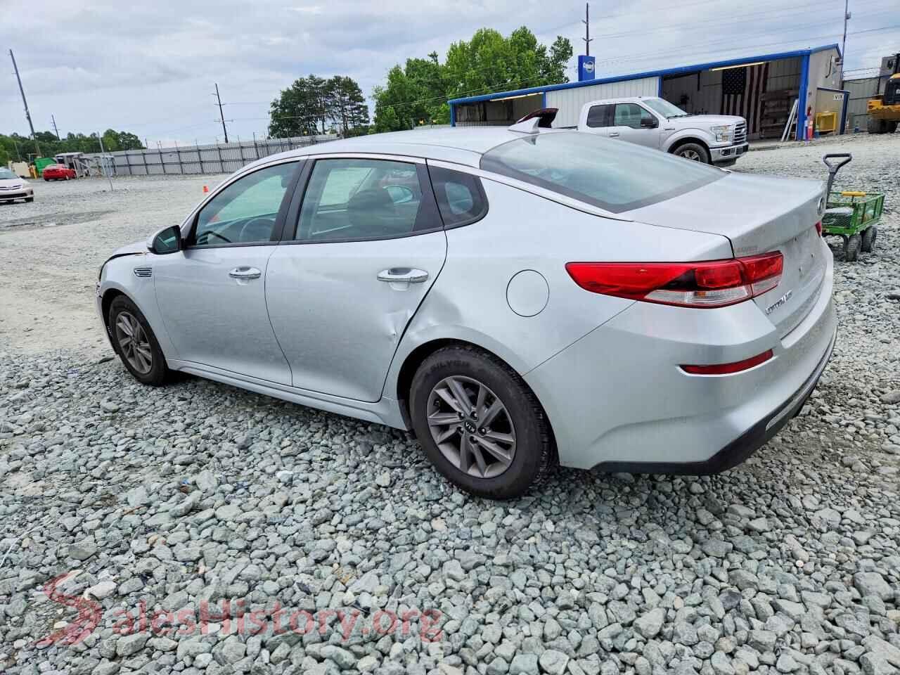 2020 KIA OPTIMA VIN 5XXGT4L31LG430173, front view