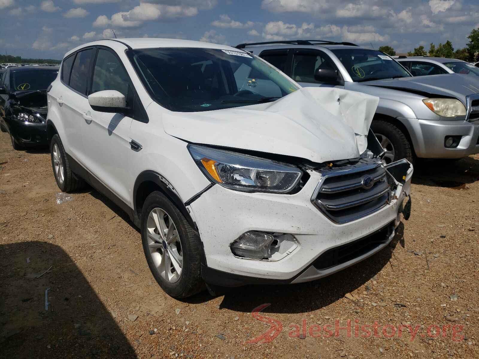 1FMCU0GD1HUE77126 2017 FORD ESCAPE