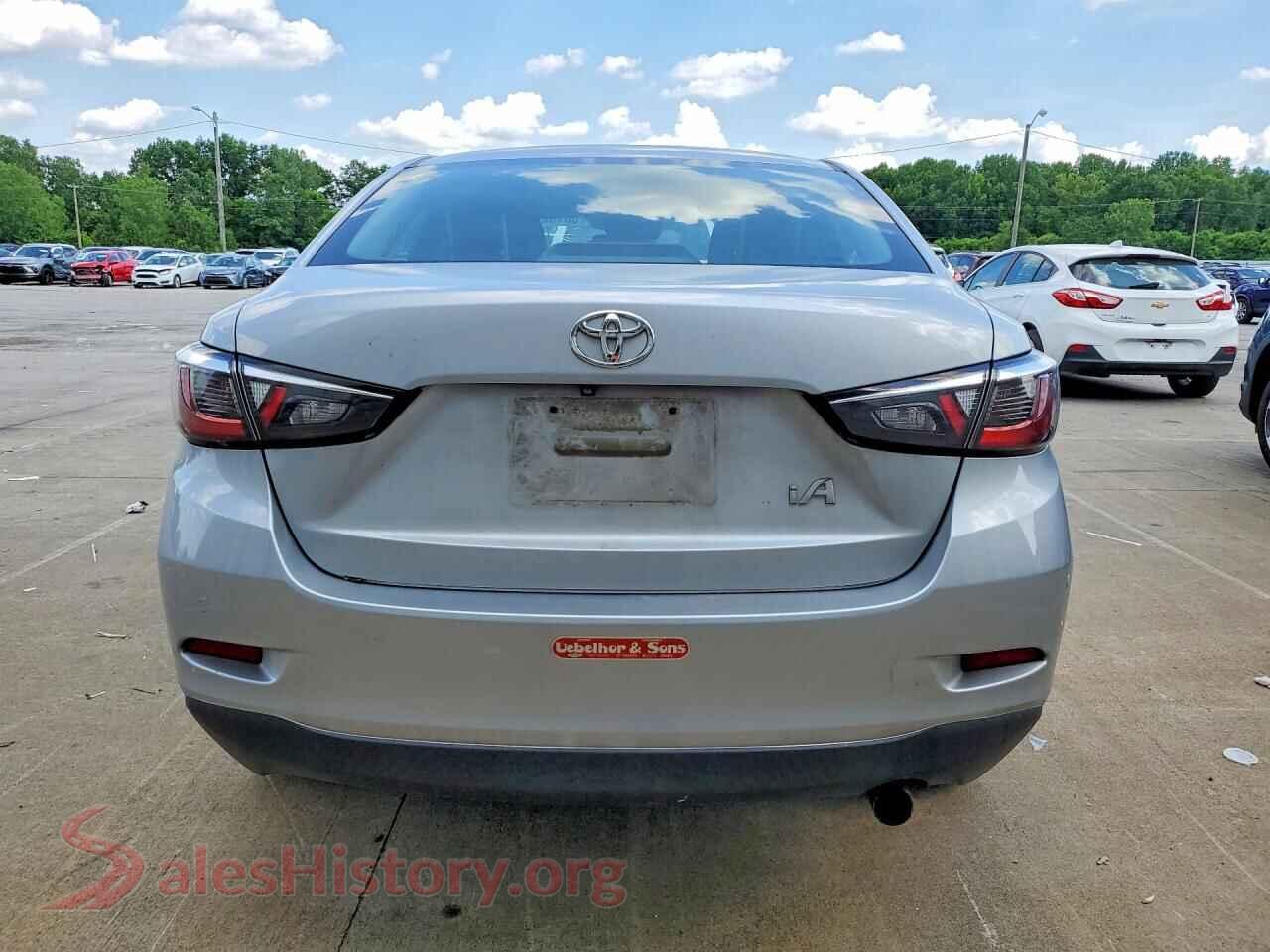 2018 TOYOTA YARIS VIN 3MYDLBYV7JY304715, left side view
