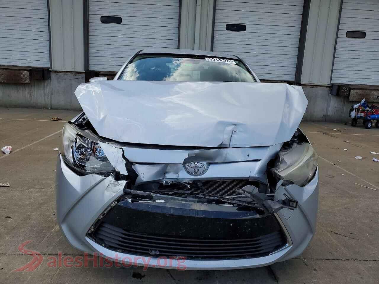 2018 TOYOTA YARIS VIN 3MYDLBYV7JY304715, rear view