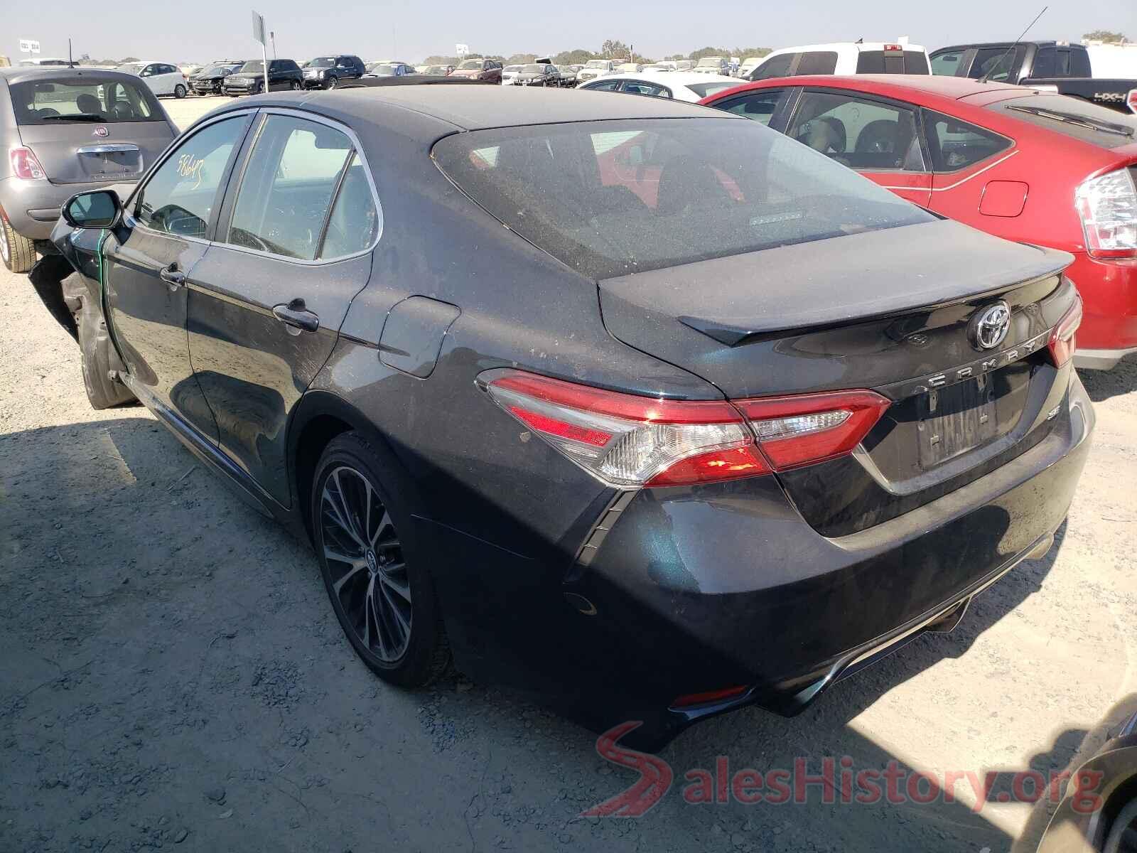 4T1B11HK0JU526510 2018 TOYOTA CAMRY