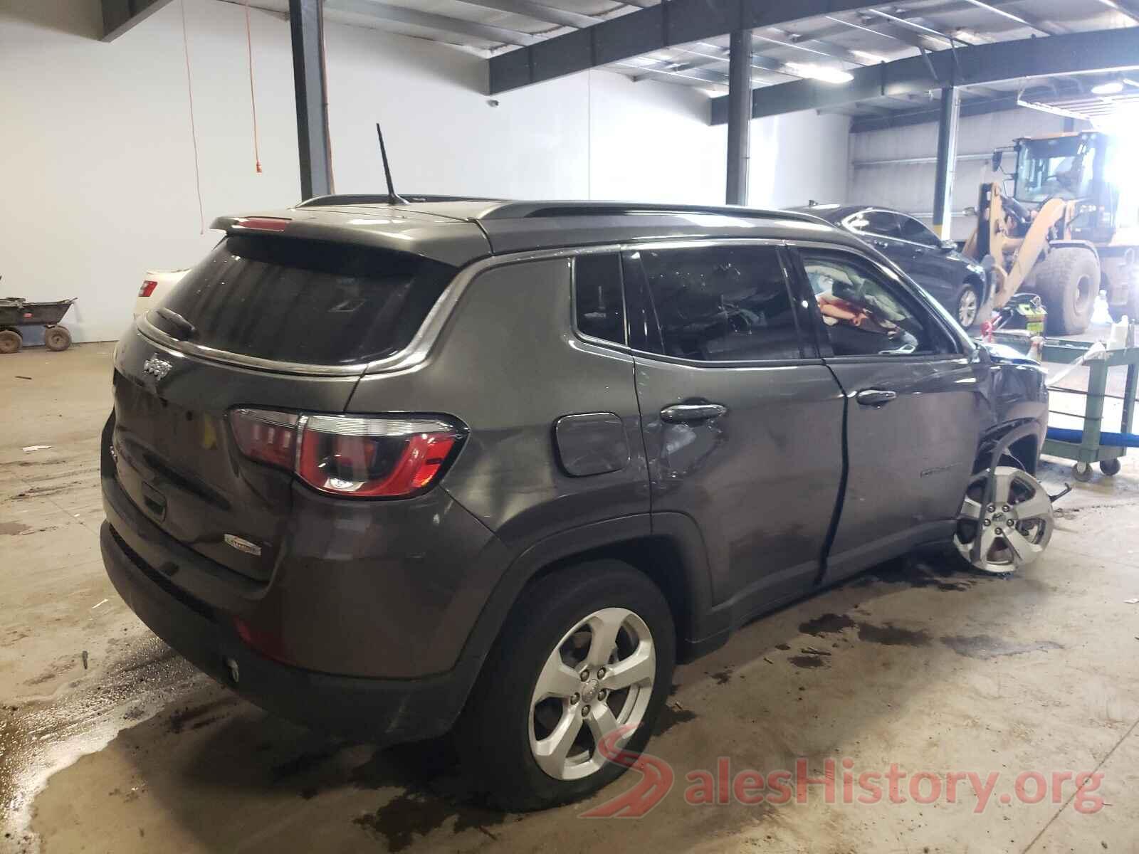 3C4NJDBB1JT456652 2018 JEEP COMPASS